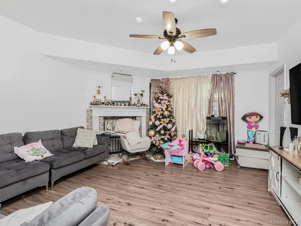265 Park Hill Avenue, Yonkers, NY, 8 Bedrooms Bedrooms, 10 Rooms Rooms,5 BathroomsBathrooms,Residential,For Rent,Park Hill,0,1013494 265 Park Hill Avenue, Yonkers, NY, 8 Bedrooms Bedrooms, 10 Rooms Rooms,5 BathroomsBathrooms,Residential,For Rent,Park Hill,0,1013494