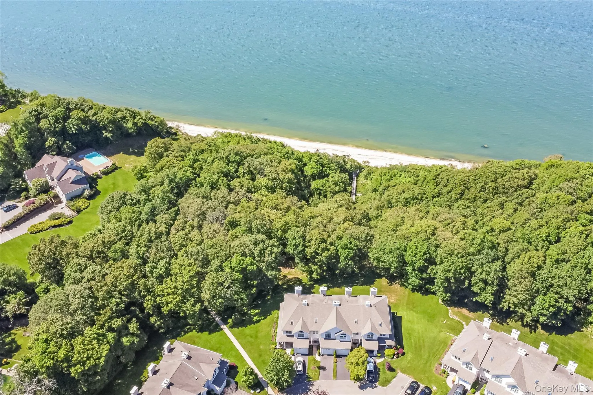 1302 Willow Pond Drive, Riverhead, NY, 2 Bedrooms Bedrooms, 5 Rooms Rooms,2 BathroomsBathrooms,Residential,For Rent,Willow Pond,0,1013497 1302 Willow Pond Drive, Riverhead, NY, 2 Bedrooms Bedrooms, 5 Rooms Rooms,2 BathroomsBathrooms,Residential,For Rent,Willow Pond,0,1013497