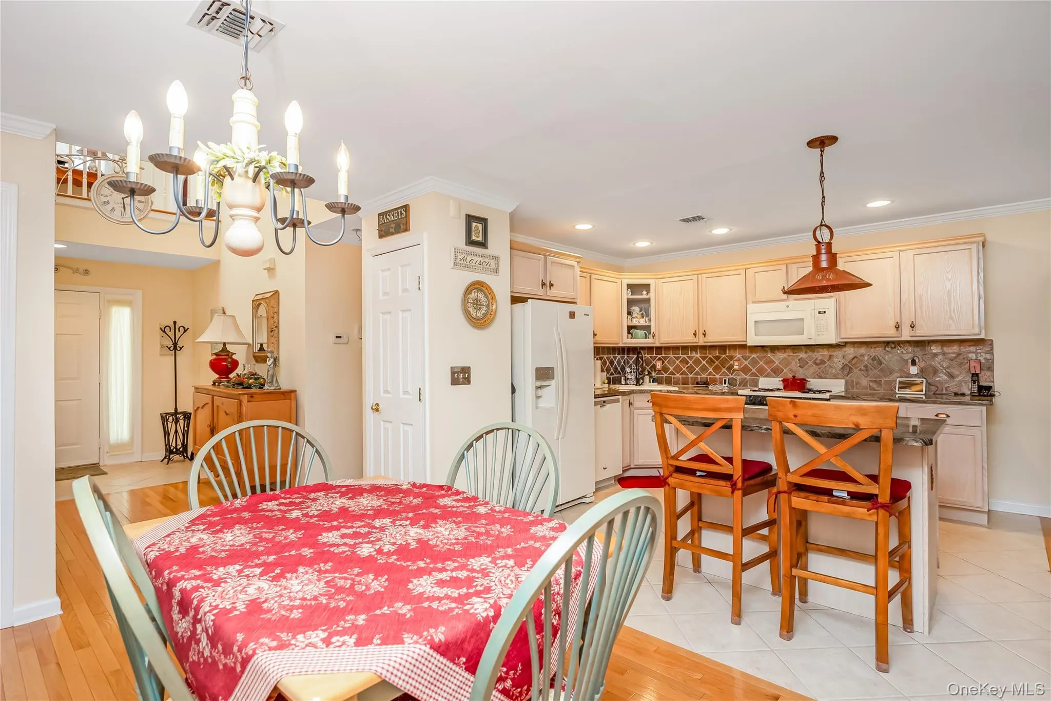 1302 Willow Pond Drive, Riverhead, NY, 2 Bedrooms Bedrooms, 5 Rooms Rooms,2 BathroomsBathrooms,Residential,For Rent,Willow Pond,0,1013497 1302 Willow Pond Drive, Riverhead, NY, 2 Bedrooms Bedrooms, 5 Rooms Rooms,2 BathroomsBathrooms,Residential,For Rent,Willow Pond,0,1013497