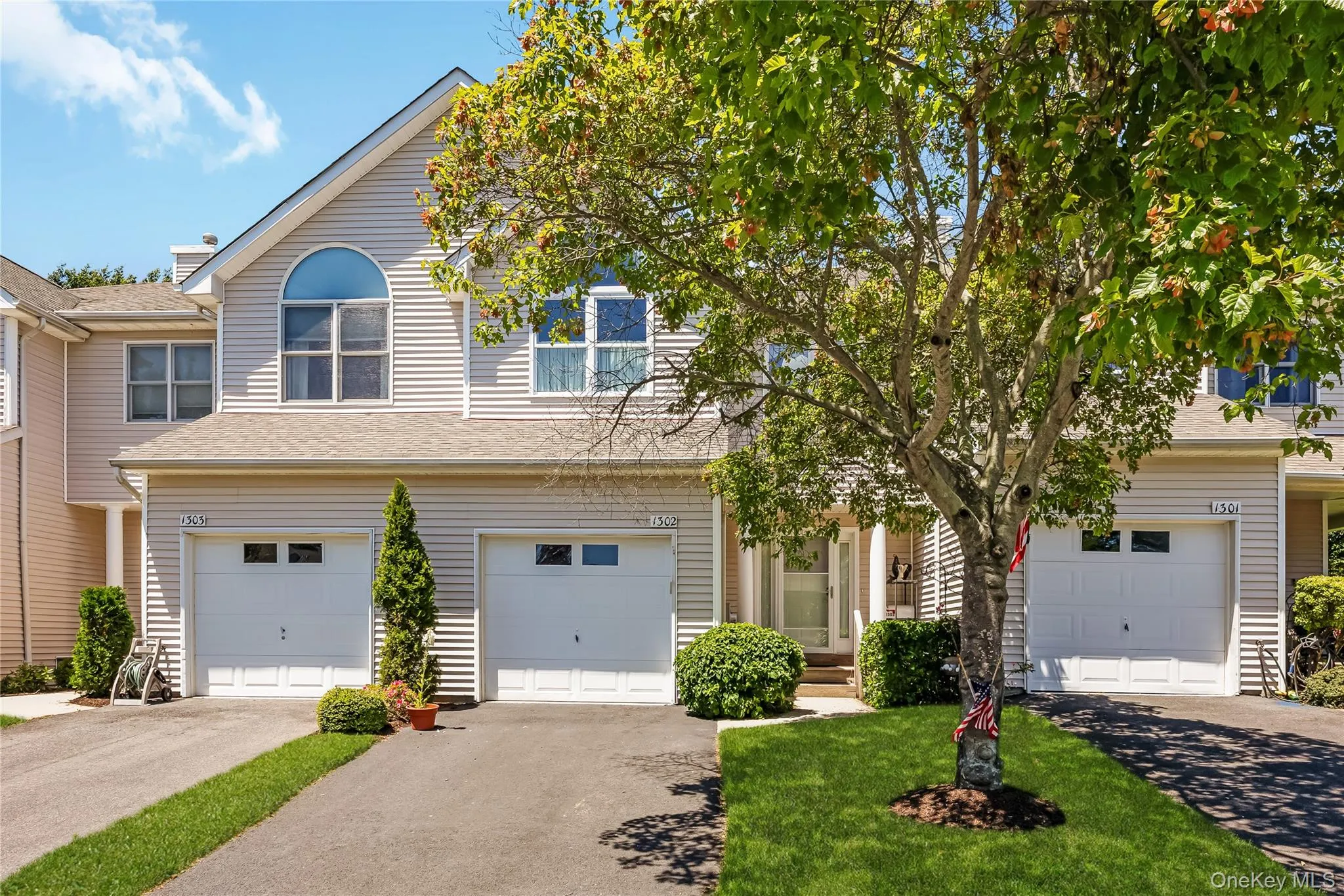 1302 Willow Pond Drive, Riverhead, NY, 2 Bedrooms Bedrooms, 5 Rooms Rooms,2 BathroomsBathrooms,Residential,For Rent,Willow Pond,0,1013497 1302 Willow Pond Drive, Riverhead, NY, 2 Bedrooms Bedrooms, 5 Rooms Rooms,2 BathroomsBathrooms,Residential,For Rent,Willow Pond,0,1013497