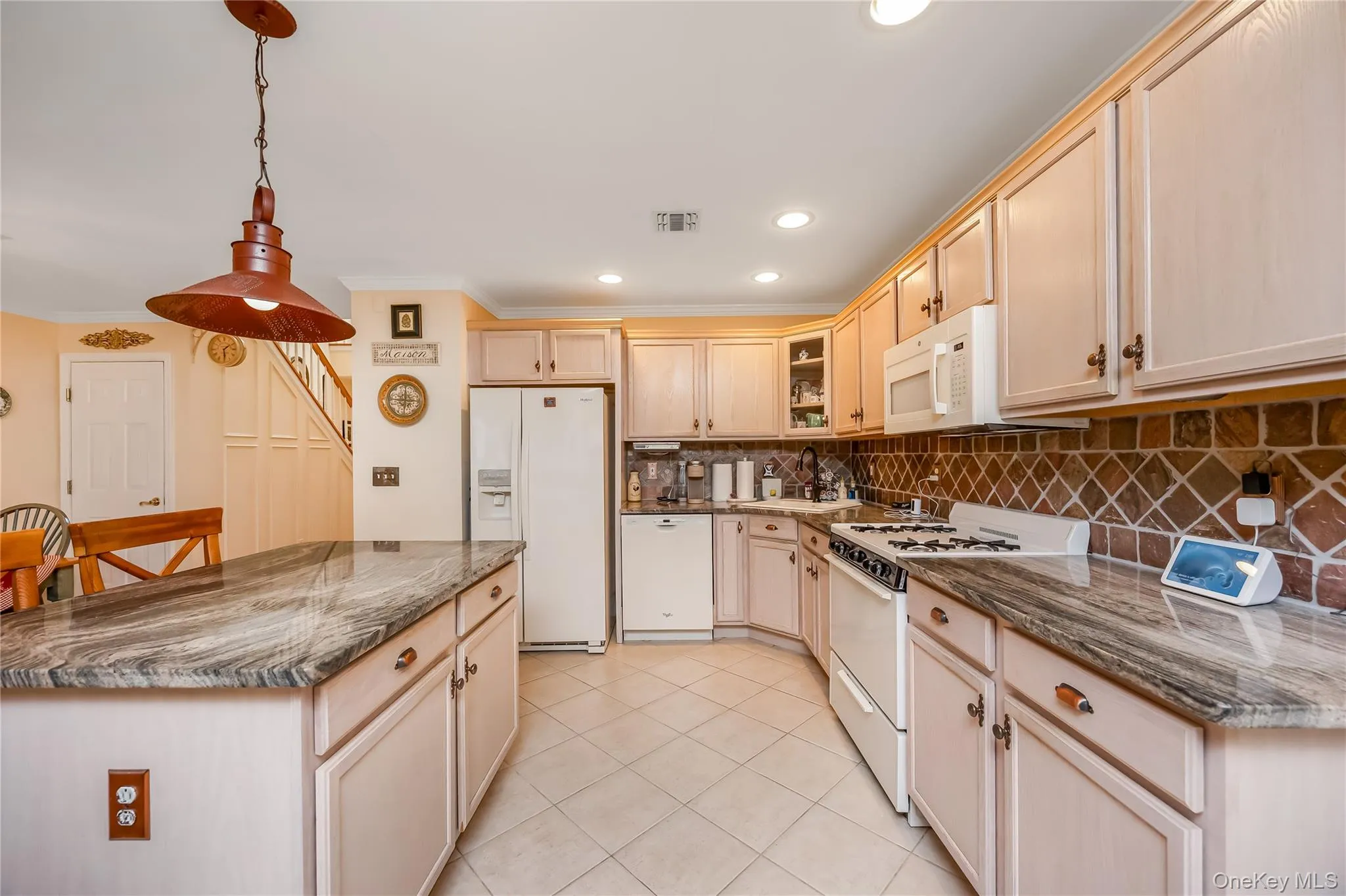 1302 Willow Pond Drive, Riverhead, NY, 2 Bedrooms Bedrooms, 5 Rooms Rooms,2 BathroomsBathrooms,Residential,For Rent,Willow Pond,0,1013497 1302 Willow Pond Drive, Riverhead, NY, 2 Bedrooms Bedrooms, 5 Rooms Rooms,2 BathroomsBathrooms,Residential,For Rent,Willow Pond,0,1013497