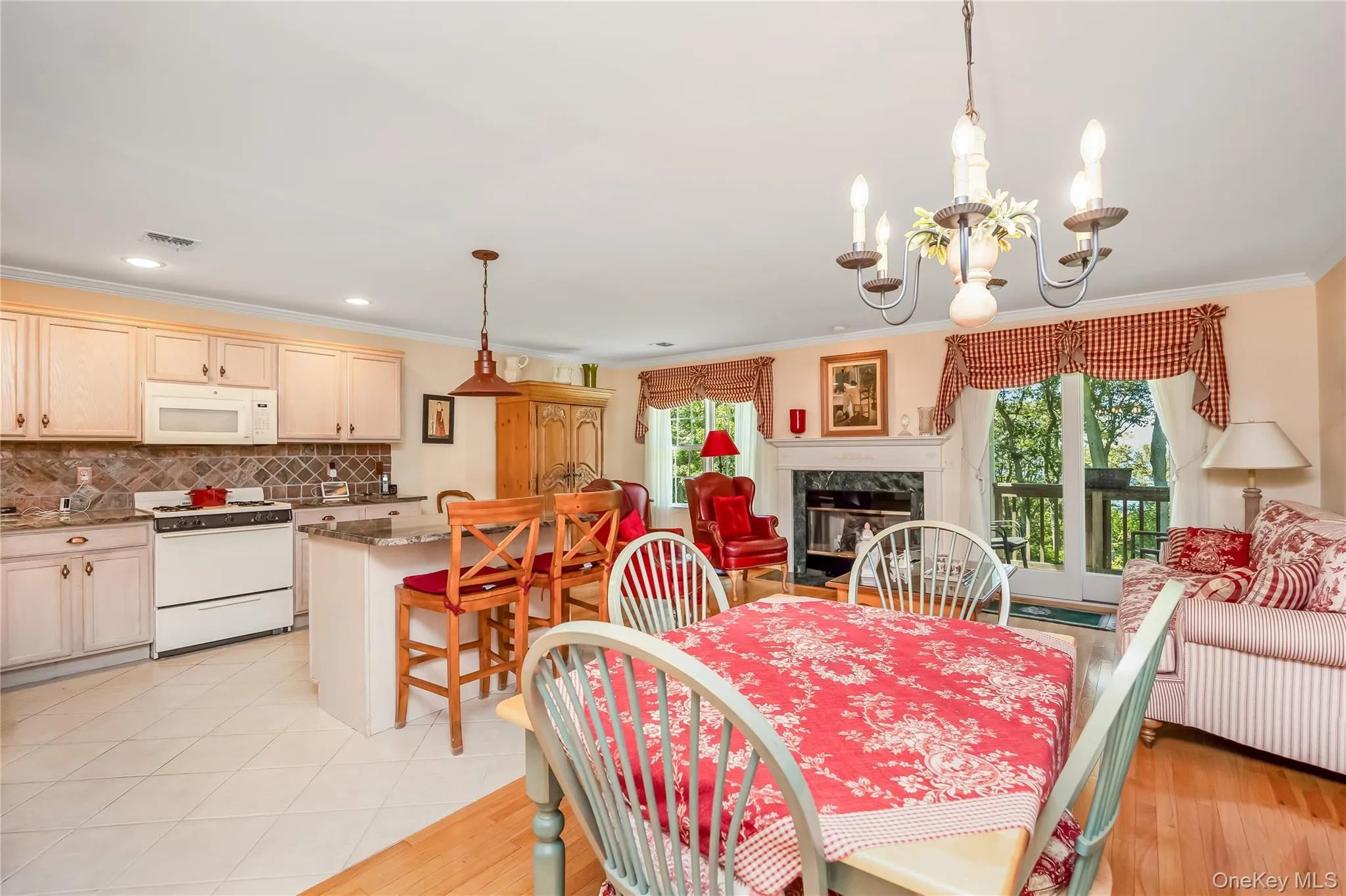 1302 Willow Pond Drive, Riverhead, NY, 2 Bedrooms Bedrooms, 5 Rooms Rooms,2 BathroomsBathrooms,Residential,For Rent,Willow Pond,0,1013497 1302 Willow Pond Drive, Riverhead, NY, 2 Bedrooms Bedrooms, 5 Rooms Rooms,2 BathroomsBathrooms,Residential,For Rent,Willow Pond,0,1013497