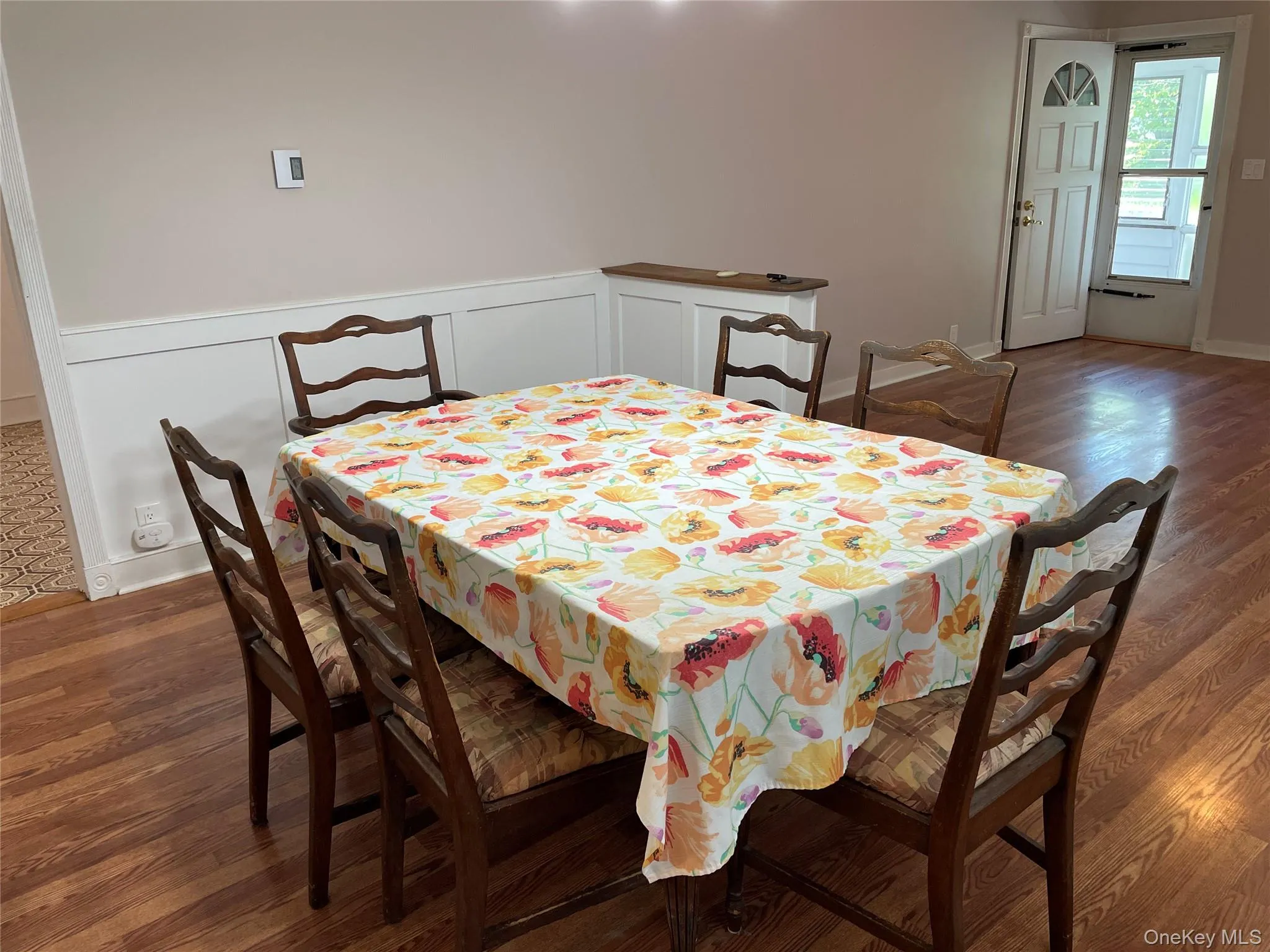 185 Seward Street, West Babylon, NY, 3 Bedrooms Bedrooms, 6 Rooms Rooms,2 BathroomsBathrooms,Residential,For Rent,Seward,0,1013498 185 Seward Street, West Babylon, NY, 3 Bedrooms Bedrooms, 6 Rooms Rooms,2 BathroomsBathrooms,Residential,For Rent,Seward,0,1013498