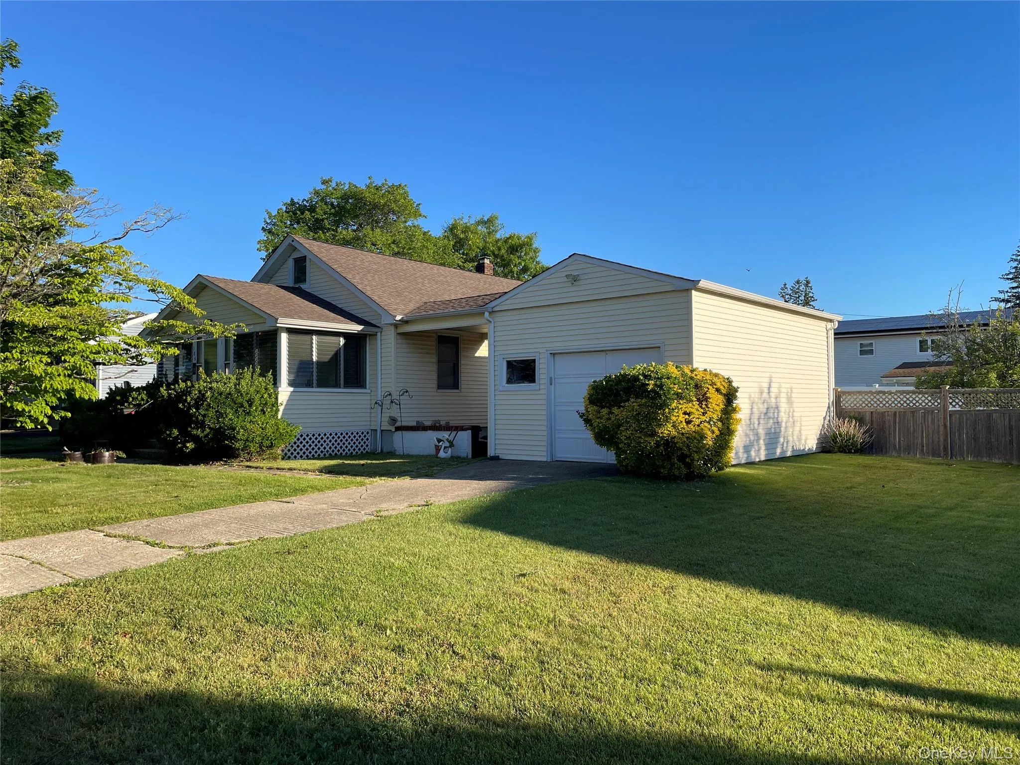 185 Seward Street, West Babylon, NY, 3 Bedrooms Bedrooms, 6 Rooms Rooms,2 BathroomsBathrooms,Residential,For Rent,Seward,0,1013498 185 Seward Street, West Babylon, NY, 3 Bedrooms Bedrooms, 6 Rooms Rooms,2 BathroomsBathrooms,Residential,For Rent,Seward,0,1013498