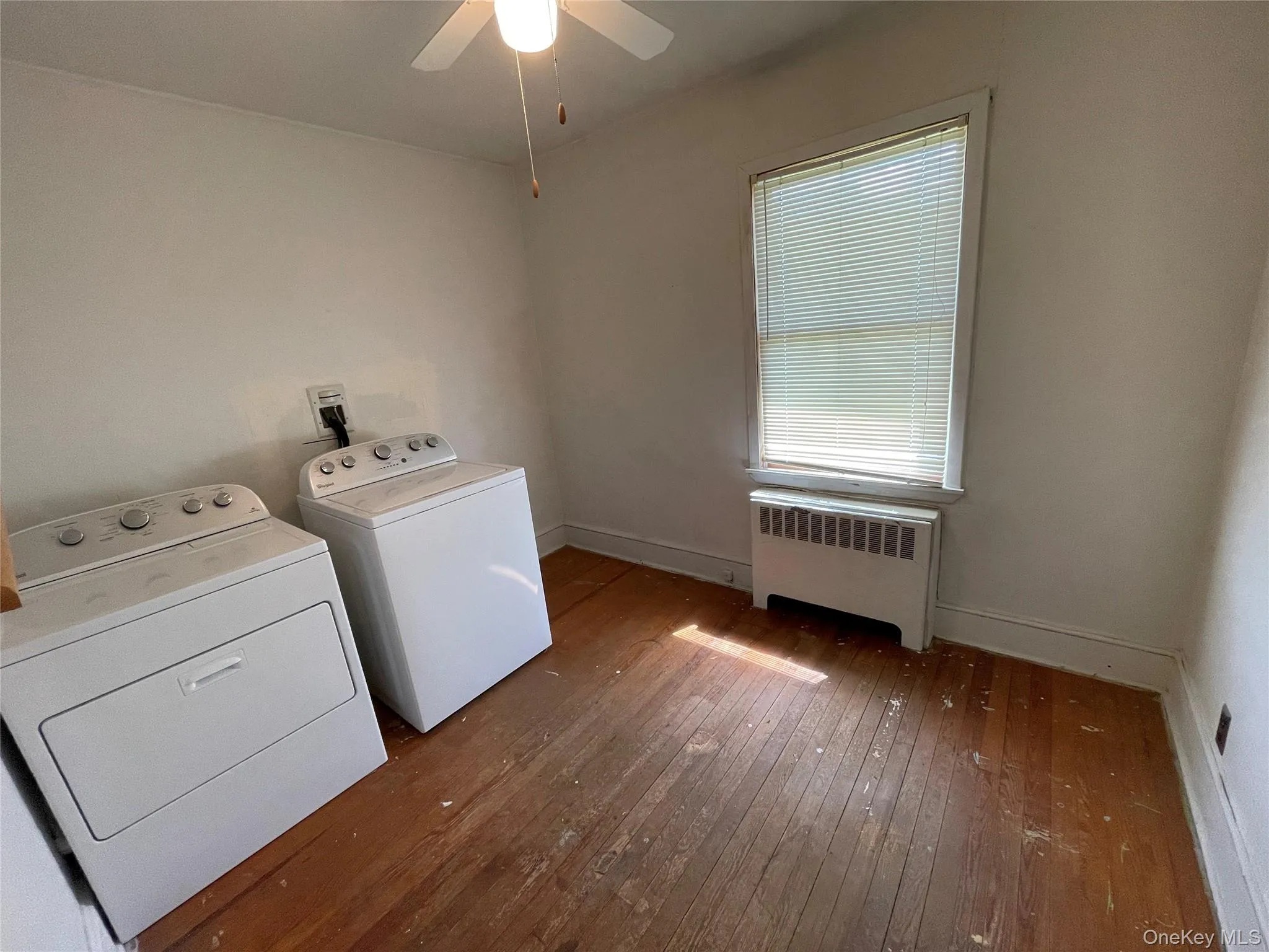 185 Seward Street, West Babylon, NY, 3 Bedrooms Bedrooms, 6 Rooms Rooms,2 BathroomsBathrooms,Residential,For Rent,Seward,0,1013498 185 Seward Street, West Babylon, NY, 3 Bedrooms Bedrooms, 6 Rooms Rooms,2 BathroomsBathrooms,Residential,For Rent,Seward,0,1013498