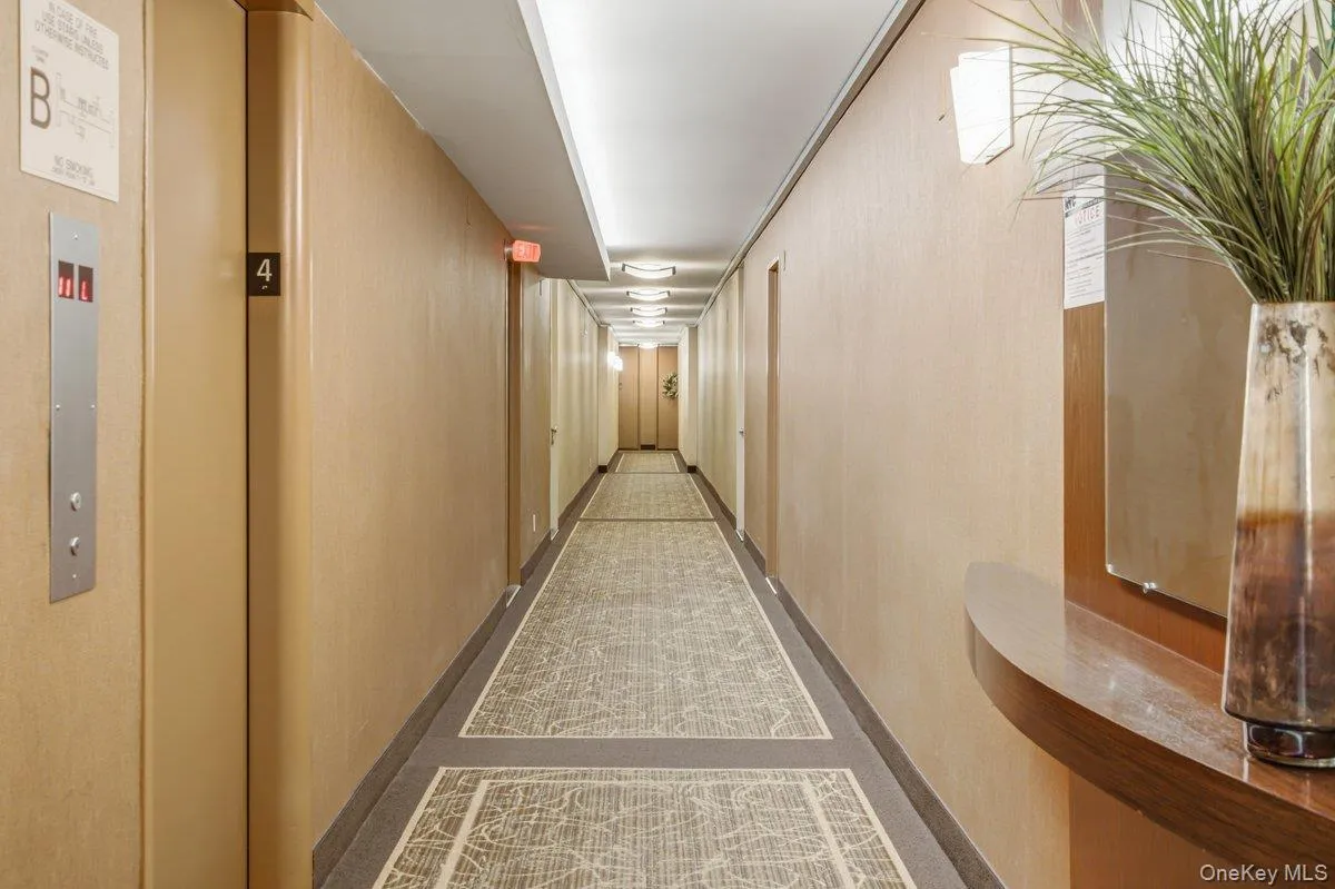 166-25 Powells Cove Boulevard, New York, NY, 2 Bedrooms Bedrooms, 5 Rooms Rooms,2 BathroomsBathrooms,Residential,For Rent,Powells Cove,0,KEY1013499 166-25 Powells Cove Boulevard, New York, NY, 2 Bedrooms Bedrooms, 5 Rooms Rooms,2 BathroomsBathrooms,Residential,For Rent,Powells Cove,0,KEY1013499