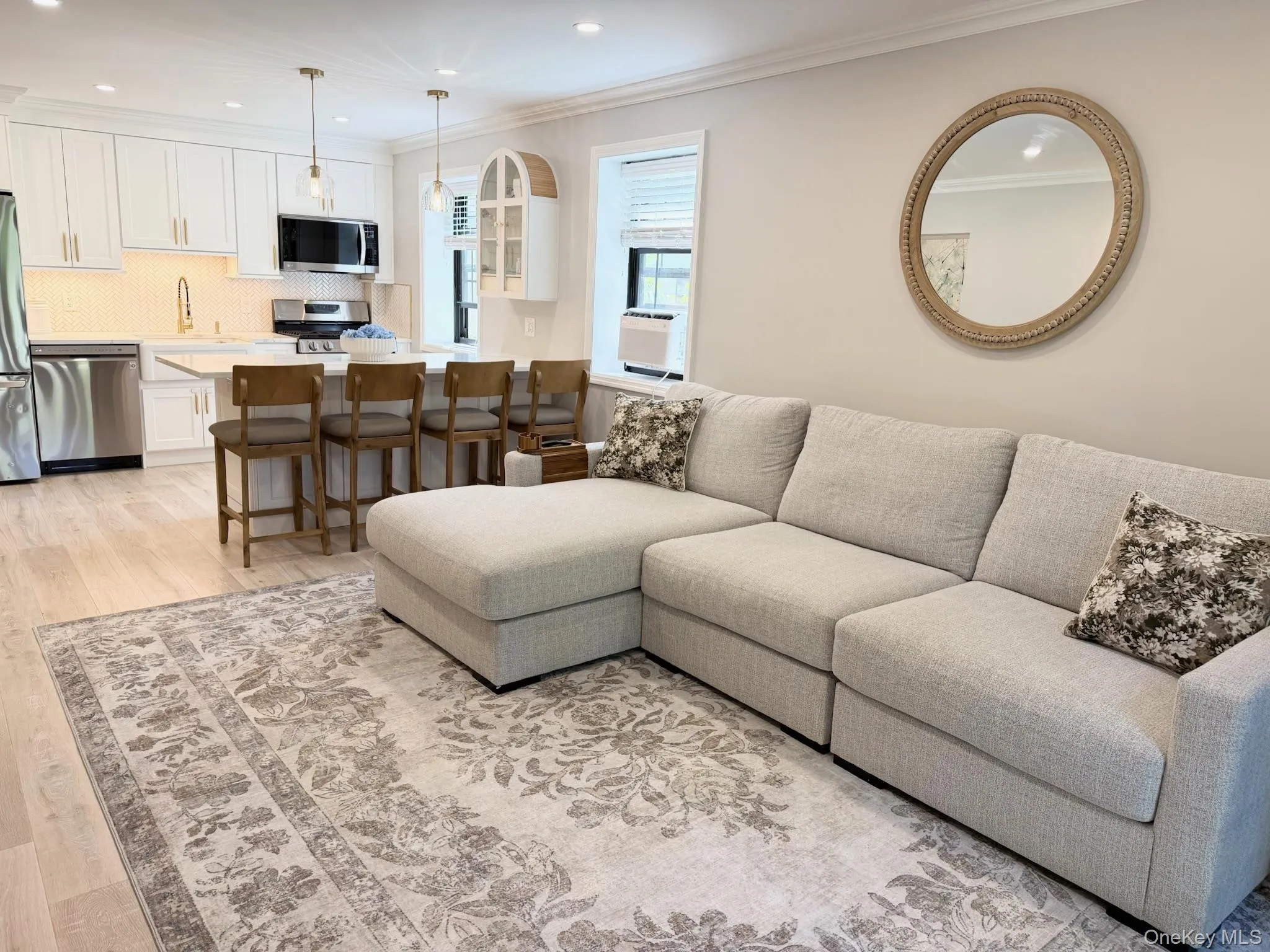 1271 California Road, Eastchester, NY, 2 Bedrooms Bedrooms, 4 Rooms Rooms,1 BathroomBathrooms,Residential,For Rent,California,0,1013500 1271 California Road, Eastchester, NY, 2 Bedrooms Bedrooms, 4 Rooms Rooms,1 BathroomBathrooms,Residential,For Rent,California,0,1013500