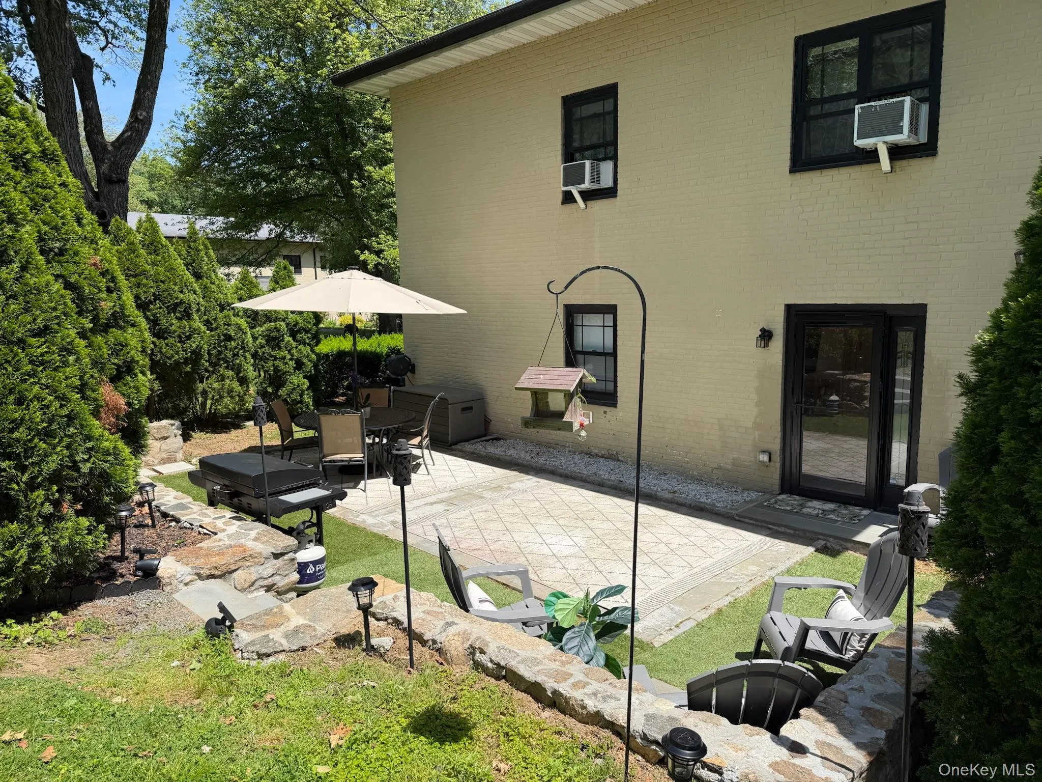 1271 California Road, Eastchester, NY, 2 Bedrooms Bedrooms, 4 Rooms Rooms,1 BathroomBathrooms,Residential,For Rent,California,0,1013500 1271 California Road, Eastchester, NY, 2 Bedrooms Bedrooms, 4 Rooms Rooms,1 BathroomBathrooms,Residential,For Rent,California,0,1013500