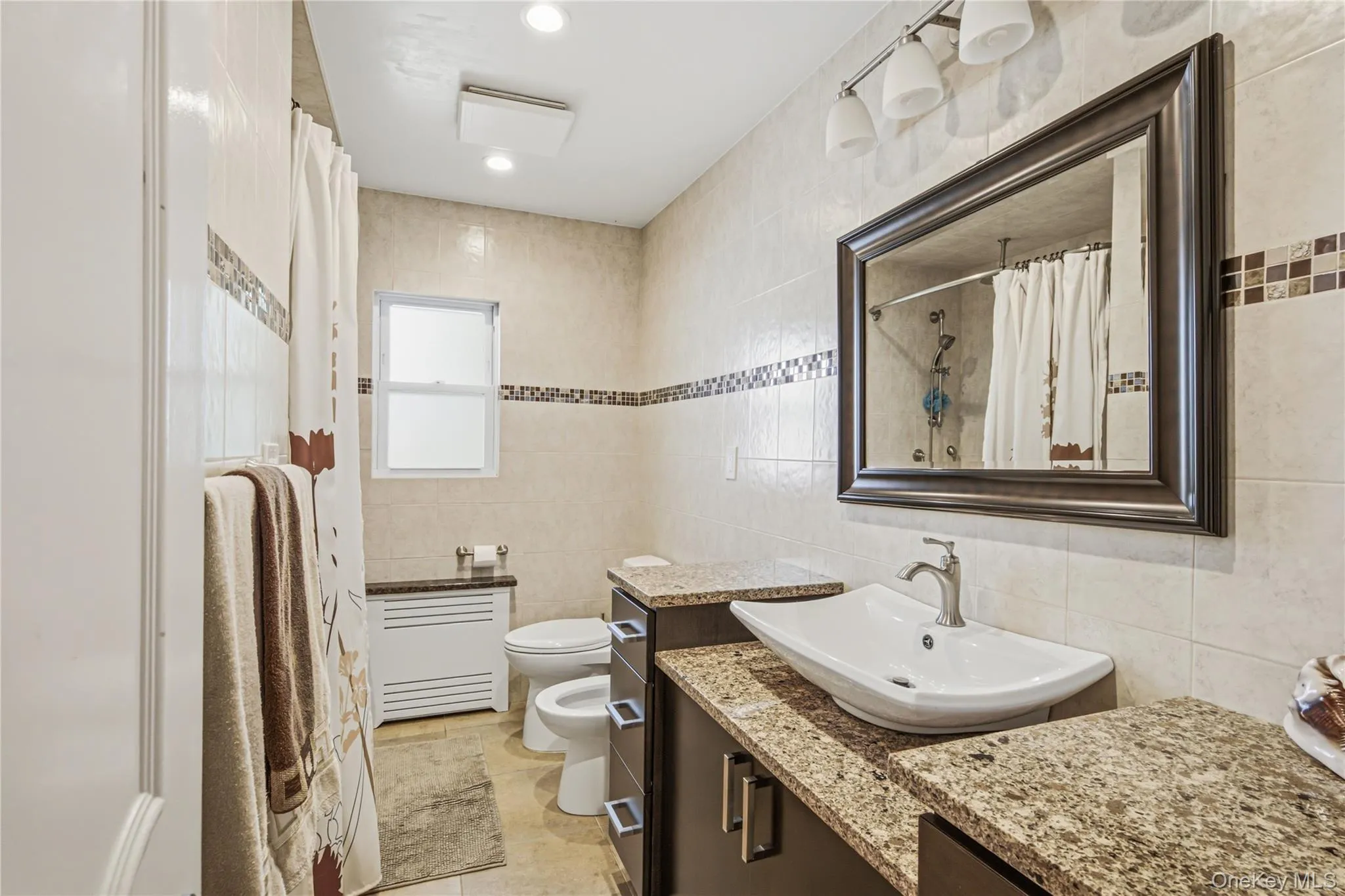 186 Stratford, North Hempstead, NY, 5 Bedrooms Bedrooms, 9 Rooms Rooms,3 BathroomsBathrooms,Residential,For Rent,Stratford,0,1013501 186 Stratford, North Hempstead, NY, 5 Bedrooms Bedrooms, 9 Rooms Rooms,3 BathroomsBathrooms,Residential,For Rent,Stratford,0,1013501