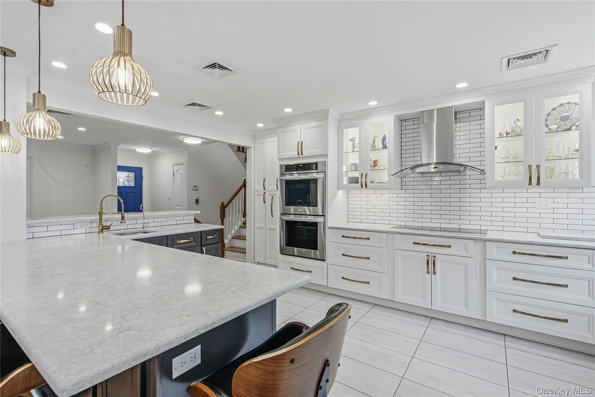 186 Stratford, North Hempstead, NY, 5 Bedrooms Bedrooms, 9 Rooms Rooms,3 BathroomsBathrooms,Residential,For Rent,Stratford,0,1013501 186 Stratford, North Hempstead, NY, 5 Bedrooms Bedrooms, 9 Rooms Rooms,3 BathroomsBathrooms,Residential,For Rent,Stratford,0,1013501