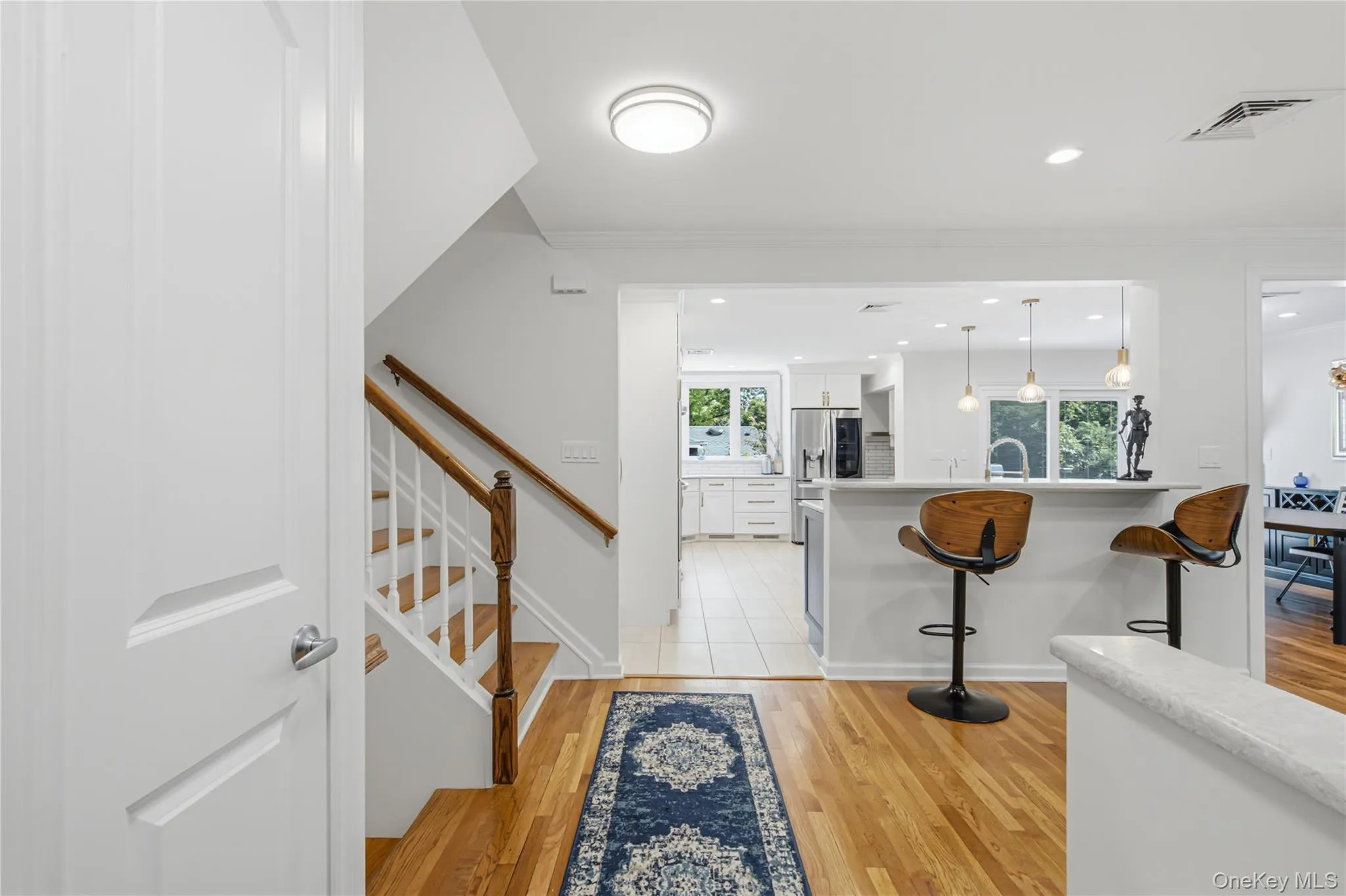 186 Stratford, North Hempstead, NY, 5 Bedrooms Bedrooms, 9 Rooms Rooms,3 BathroomsBathrooms,Residential,For Rent,Stratford,0,1013501 186 Stratford, North Hempstead, NY, 5 Bedrooms Bedrooms, 9 Rooms Rooms,3 BathroomsBathrooms,Residential,For Rent,Stratford,0,1013501