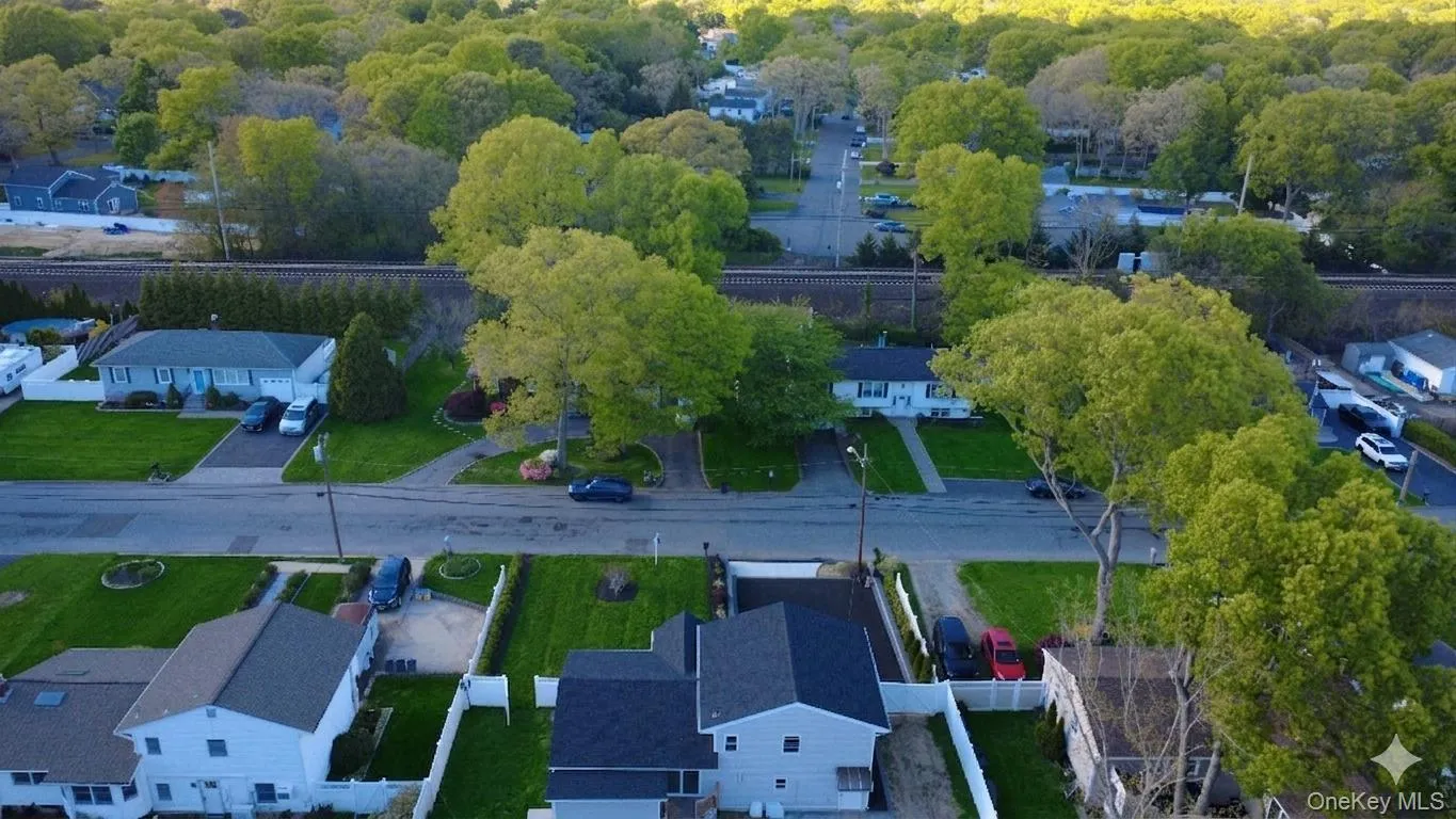 354 Easton Street, Islip, NY, 5 Bedrooms Bedrooms, 7 Rooms Rooms,3 BathroomsBathrooms,Residential,For Rent,Easton,0,1013503 354 Easton Street, Islip, NY, 5 Bedrooms Bedrooms, 7 Rooms Rooms,3 BathroomsBathrooms,Residential,For Rent,Easton,0,1013503