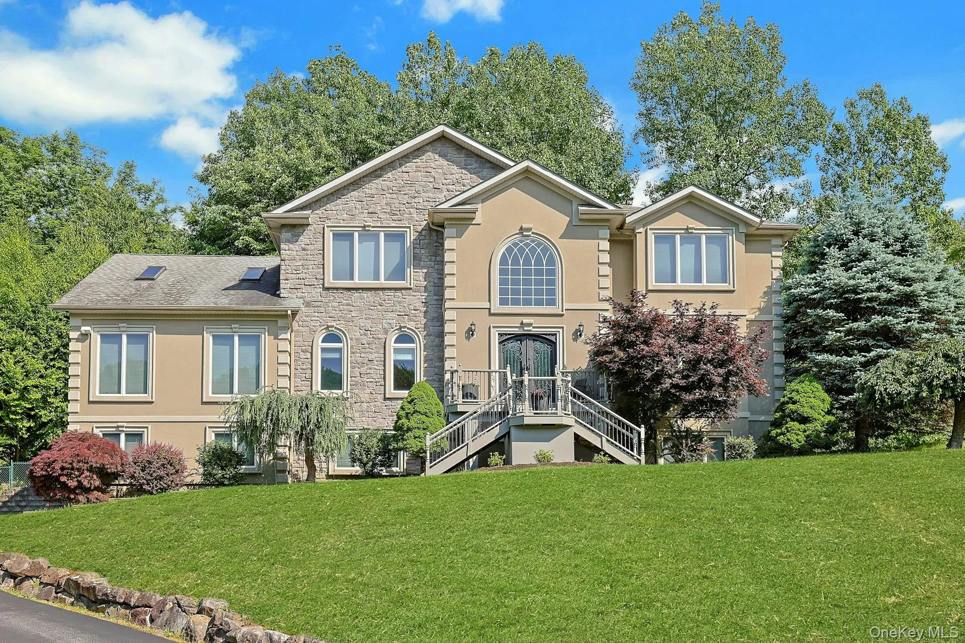 6 Cheesecote Lane, Haverstraw, NY, 5 Bedrooms Bedrooms, 8 Rooms Rooms,3 BathroomsBathrooms,Residential,For Rent,Cheesecote,0,1013506 6 Cheesecote Lane, Haverstraw, NY, 5 Bedrooms Bedrooms, 8 Rooms Rooms,3 BathroomsBathrooms,Residential,For Rent,Cheesecote,0,1013506