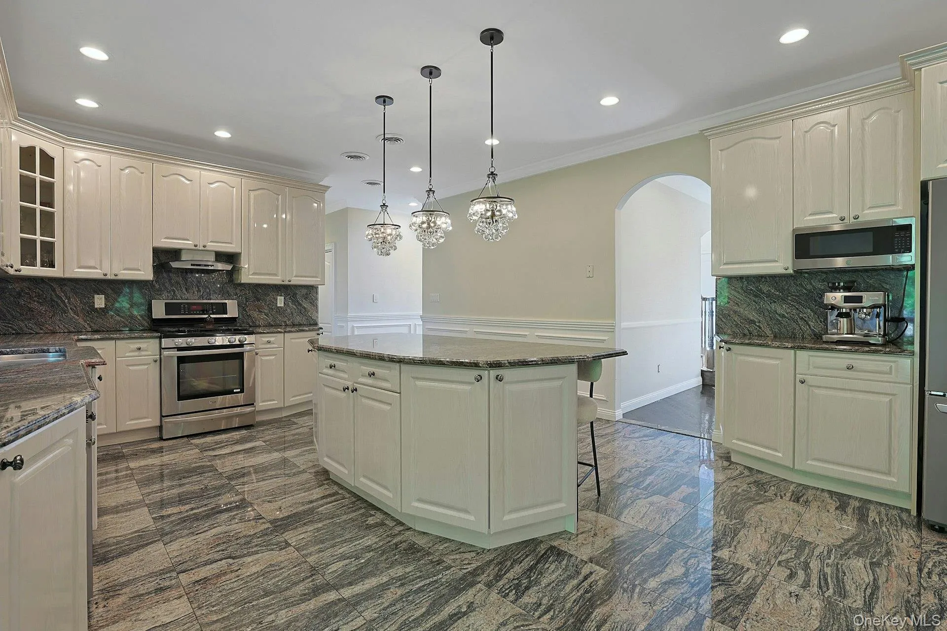 6 Cheesecote Lane, Haverstraw, NY, 5 Bedrooms Bedrooms, 8 Rooms Rooms,3 BathroomsBathrooms,Residential,For Rent,Cheesecote,0,1013506 6 Cheesecote Lane, Haverstraw, NY, 5 Bedrooms Bedrooms, 8 Rooms Rooms,3 BathroomsBathrooms,Residential,For Rent,Cheesecote,0,1013506