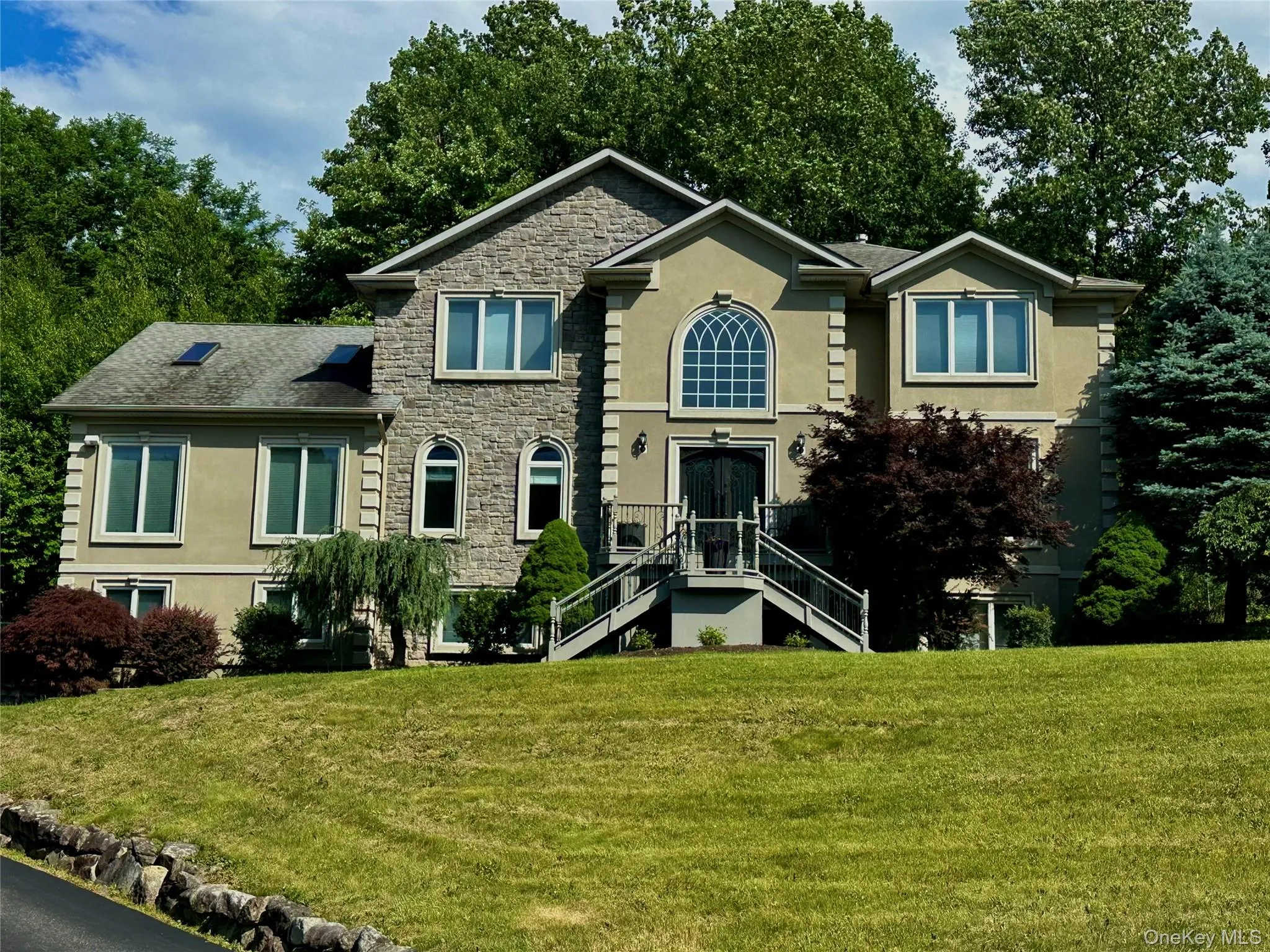 6 Cheesecote Lane, Haverstraw, NY, 5 Bedrooms Bedrooms, 8 Rooms Rooms,3 BathroomsBathrooms,Residential,For Rent,Cheesecote,0,1013506 6 Cheesecote Lane, Haverstraw, NY, 5 Bedrooms Bedrooms, 8 Rooms Rooms,3 BathroomsBathrooms,Residential,For Rent,Cheesecote,0,1013506