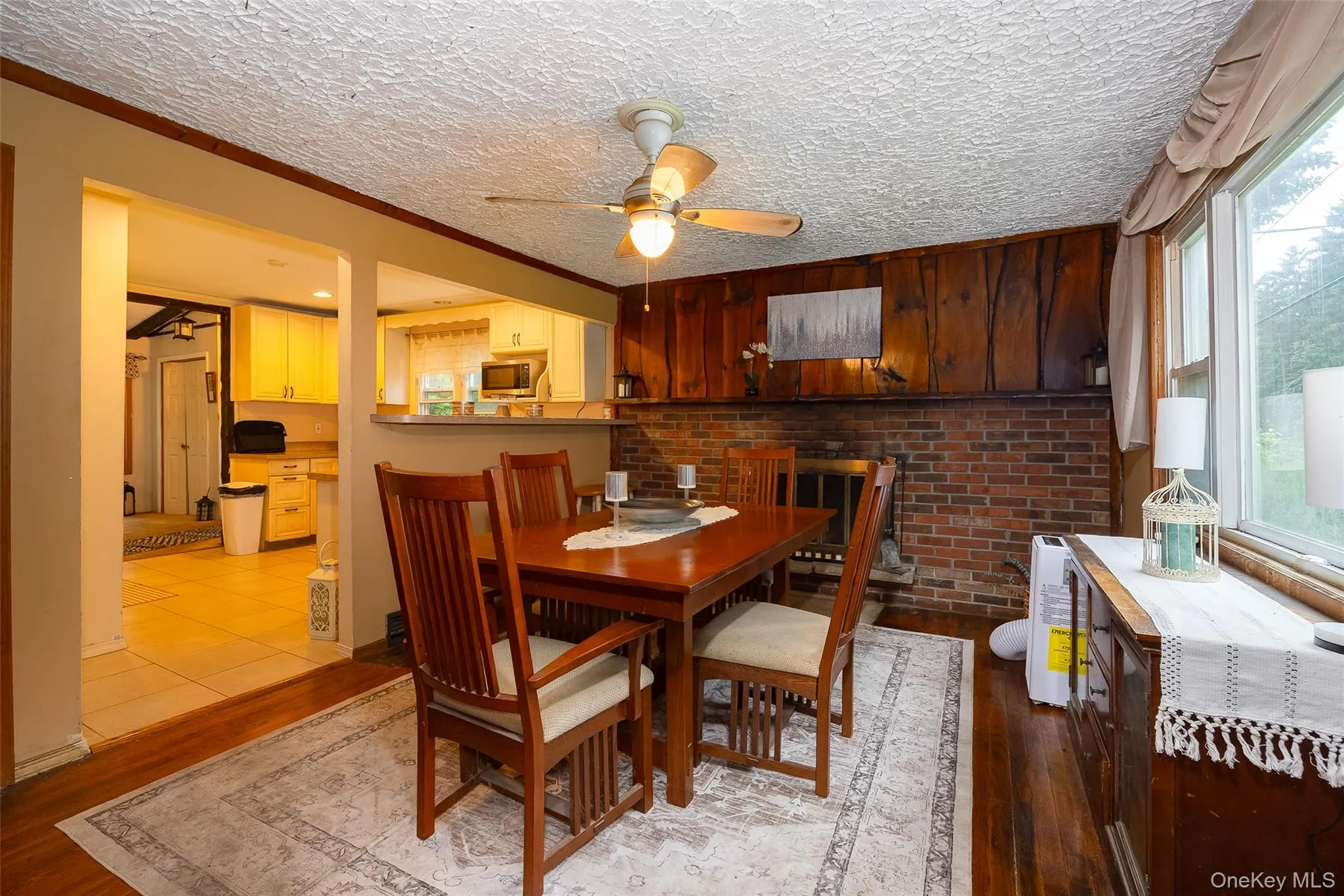 24 Dutchess Hill Road, Hyde Park, NY, 4 Bedrooms Bedrooms, 8 Rooms Rooms,1 BathroomBathrooms,Residential,For Rent,Dutchess Hill,0,KEY1013508 24 Dutchess Hill Road, Hyde Park, NY, 4 Bedrooms Bedrooms, 8 Rooms Rooms,1 BathroomBathrooms,Residential,For Rent,Dutchess Hill,0,KEY1013508