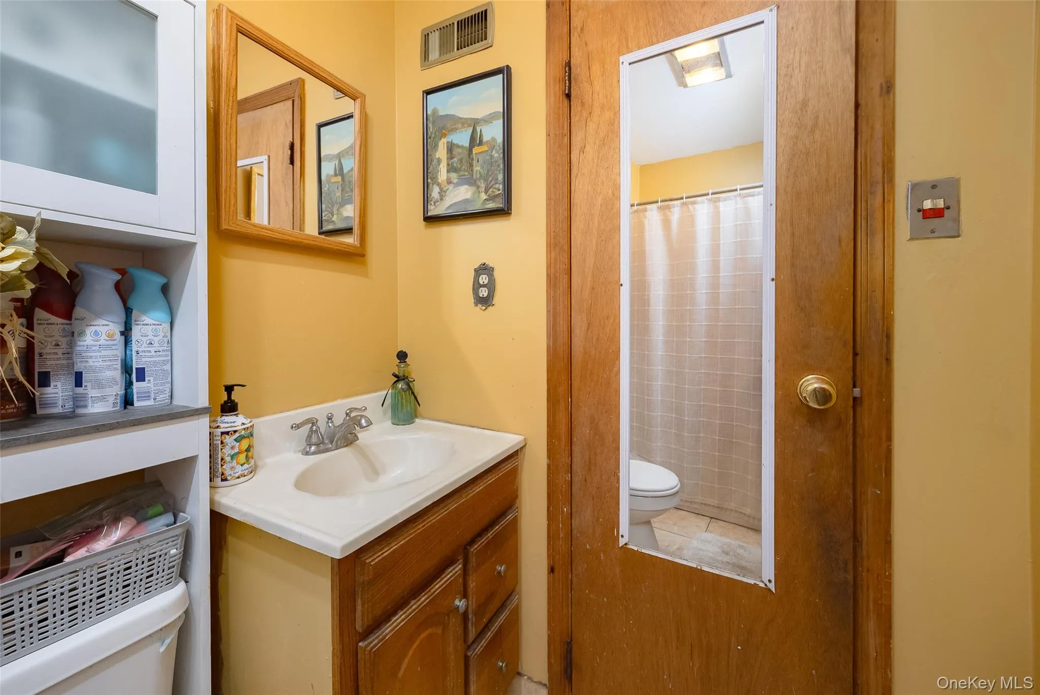 24 Dutchess Hill Road, Hyde Park, NY, 4 Bedrooms Bedrooms, 8 Rooms Rooms,1 BathroomBathrooms,Residential,For Rent,Dutchess Hill,0,KEY1013508 24 Dutchess Hill Road, Hyde Park, NY, 4 Bedrooms Bedrooms, 8 Rooms Rooms,1 BathroomBathrooms,Residential,For Rent,Dutchess Hill,0,KEY1013508