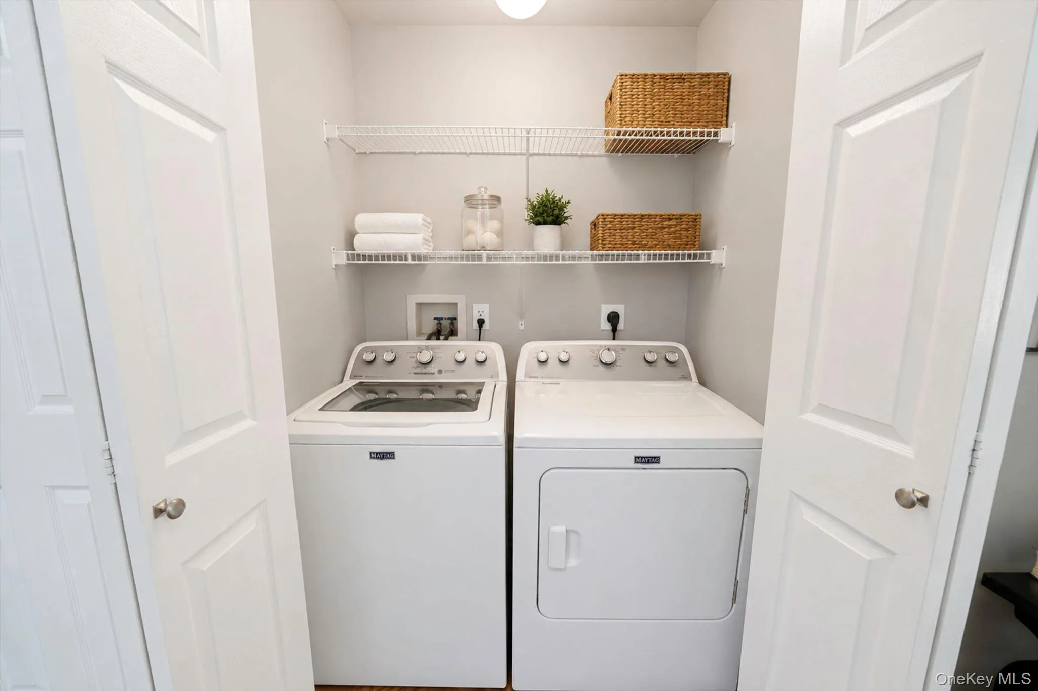 1 Peter Street, Brookhaven, NY, 3 Bedrooms Bedrooms, 11 Rooms Rooms,2 BathroomsBathrooms,Residential,For Rent,Peter,0,1013509 1 Peter Street, Brookhaven, NY, 3 Bedrooms Bedrooms, 11 Rooms Rooms,2 BathroomsBathrooms,Residential,For Rent,Peter,0,1013509