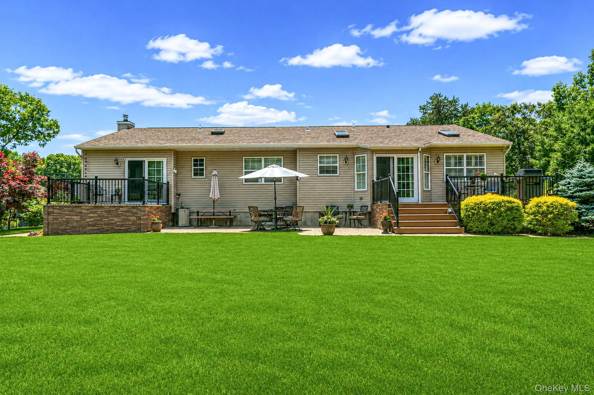 1 Peter Street, Brookhaven, NY, 3 Bedrooms Bedrooms, 11 Rooms Rooms,2 BathroomsBathrooms,Residential,For Rent,Peter,0,1013509 1 Peter Street, Brookhaven, NY, 3 Bedrooms Bedrooms, 11 Rooms Rooms,2 BathroomsBathrooms,Residential,For Rent,Peter,0,1013509