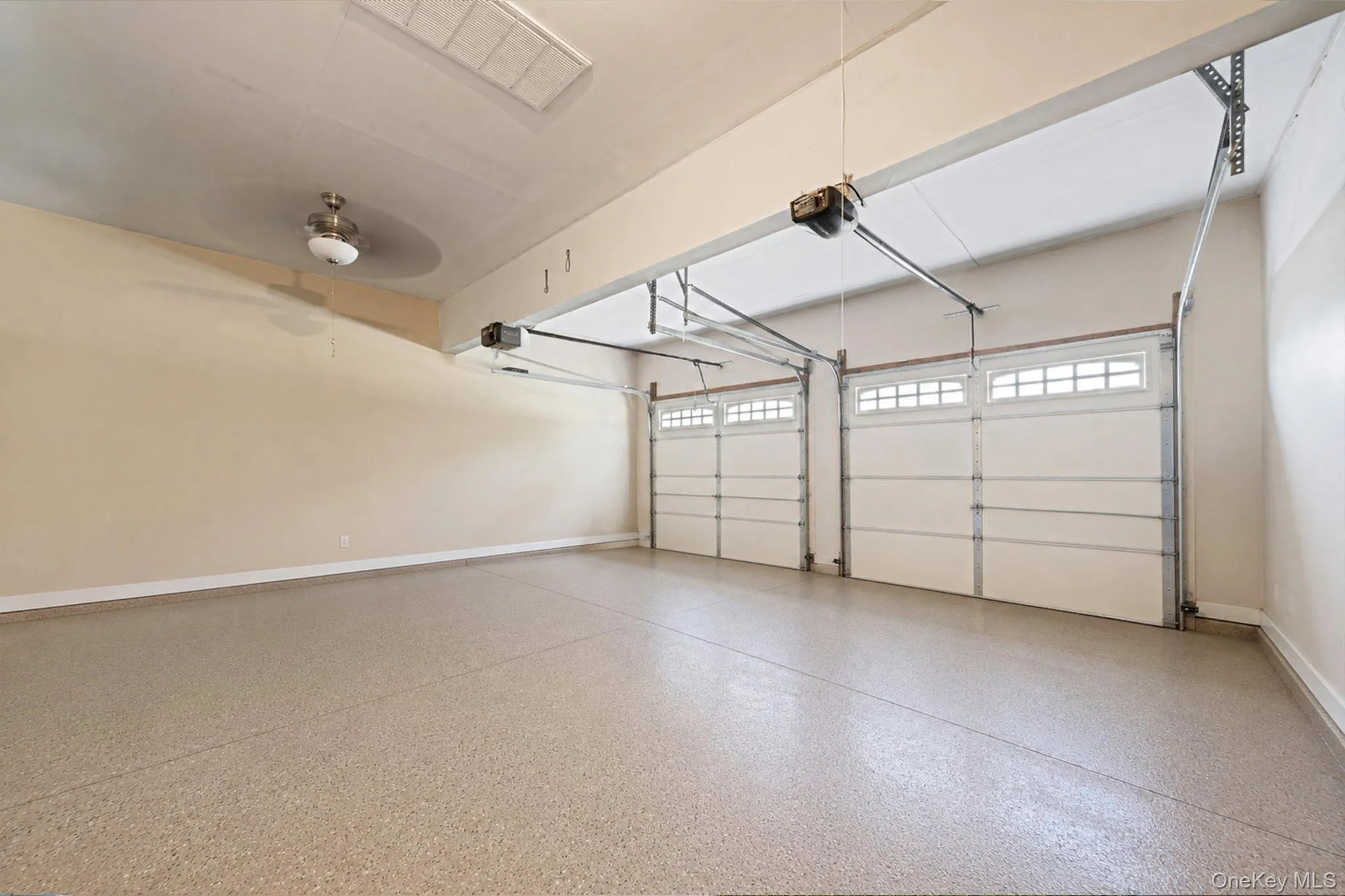 1 Peter Street, Brookhaven, NY, 3 Bedrooms Bedrooms, 11 Rooms Rooms,2 BathroomsBathrooms,Residential,For Rent,Peter,0,1013509 1 Peter Street, Brookhaven, NY, 3 Bedrooms Bedrooms, 11 Rooms Rooms,2 BathroomsBathrooms,Residential,For Rent,Peter,0,1013509