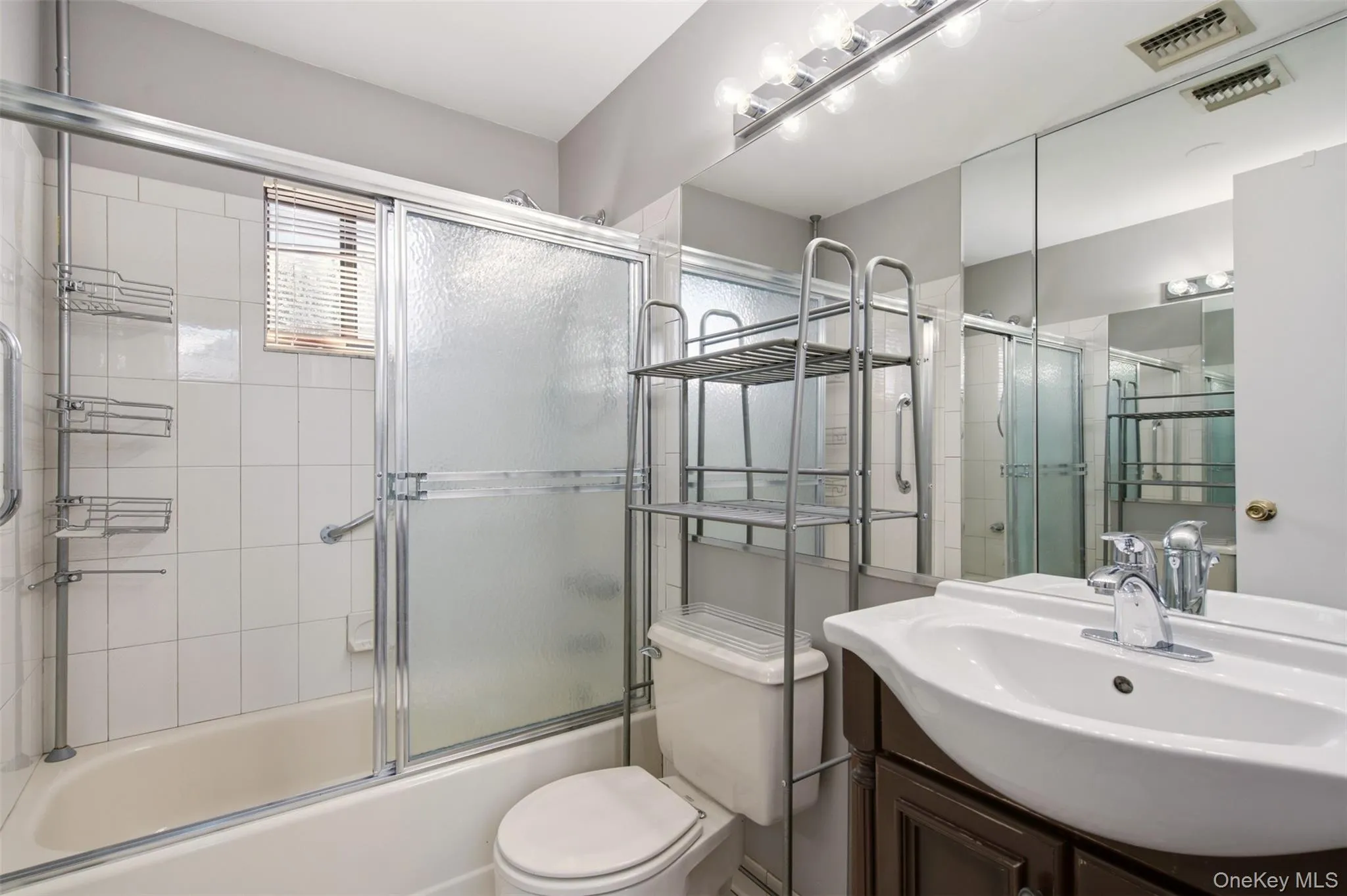 Second floor full bath with shower and tub. Second floor full bath with shower and tub.