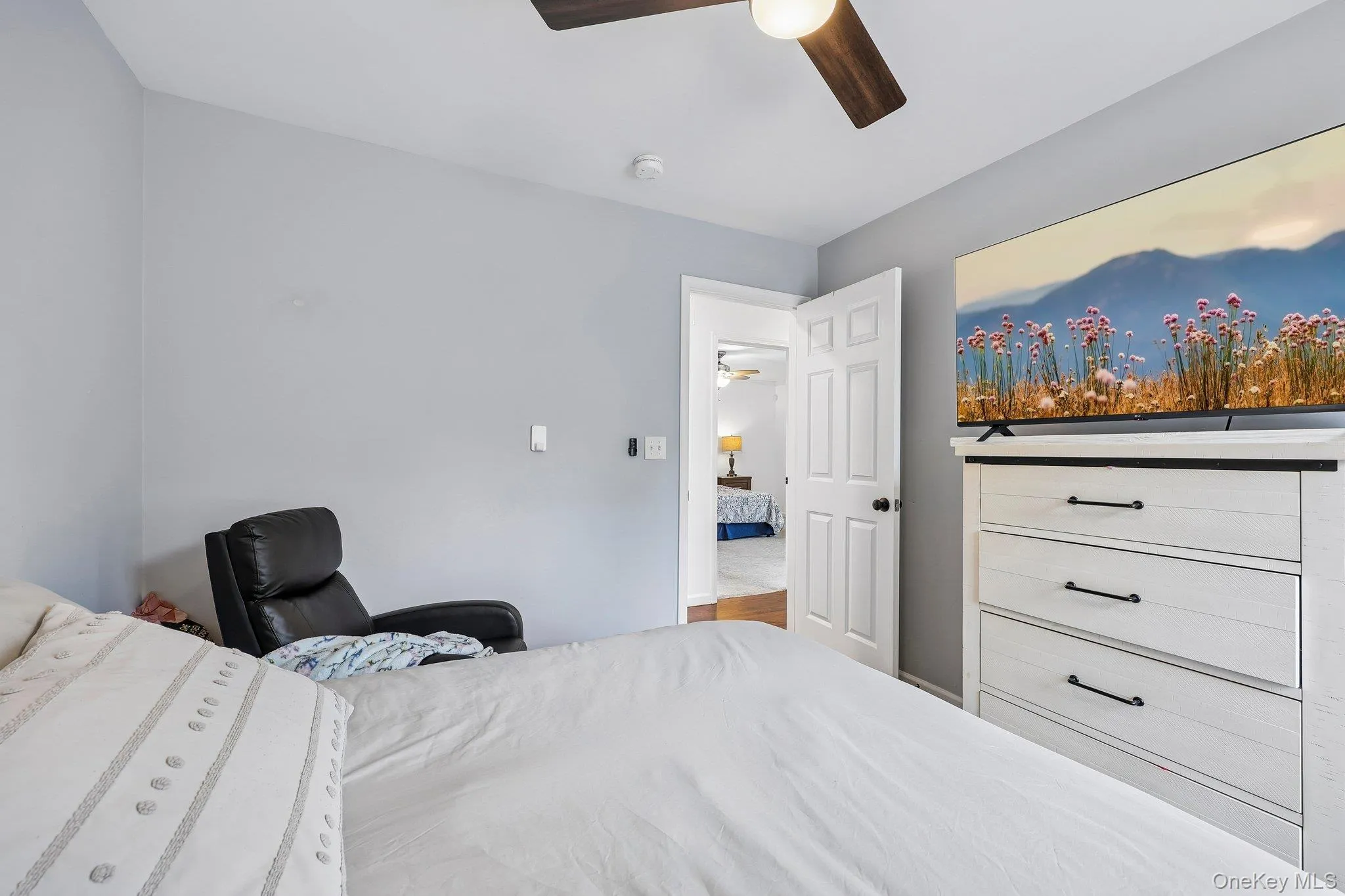 4 Lira Street, Newburgh (town), NY, 3 Bedrooms Bedrooms, 7 Rooms Rooms,3 BathroomsBathrooms,Residential,For Rent,Lira,0,1013514 4 Lira Street, Newburgh (town), NY, 3 Bedrooms Bedrooms, 7 Rooms Rooms,3 BathroomsBathrooms,Residential,For Rent,Lira,0,1013514