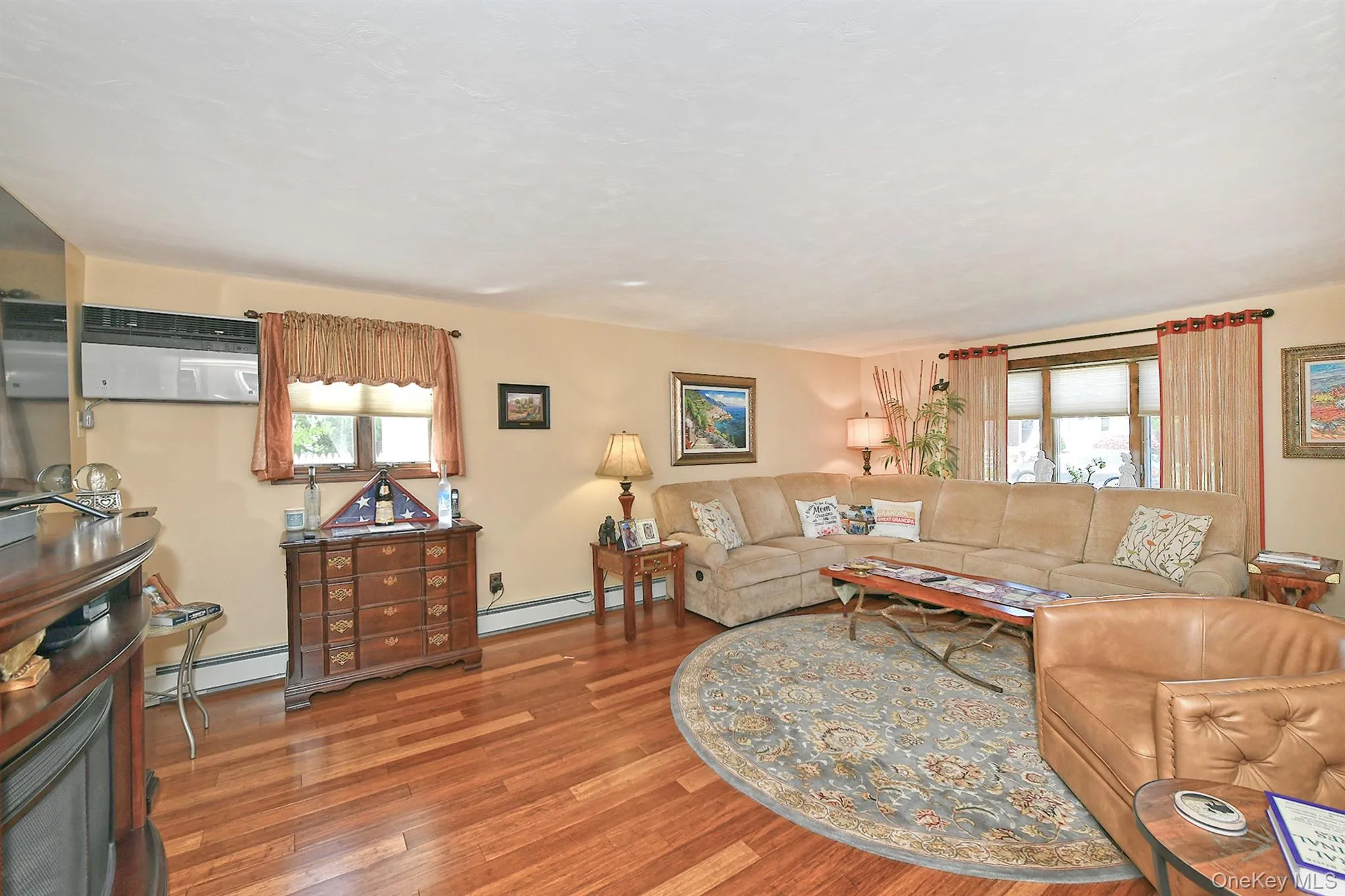 1989 Charles Street, Hempstead, NY, 5 Bedrooms Bedrooms, 9 Rooms Rooms,2 BathroomsBathrooms,Residential,For Rent,Charles,0,1013515 1989 Charles Street, Hempstead, NY, 5 Bedrooms Bedrooms, 9 Rooms Rooms,2 BathroomsBathrooms,Residential,For Rent,Charles,0,1013515