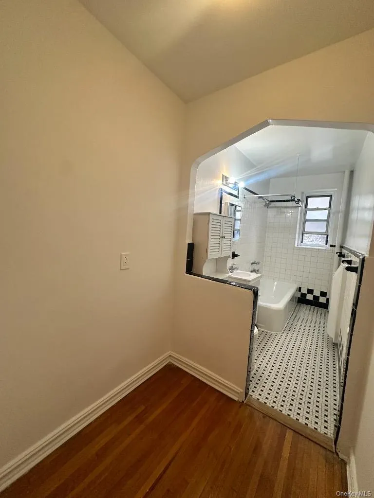 65-41 Booth Street, New York, NY, 3 Rooms Rooms,1 BathroomBathrooms,Residential Lease,For Rent,Booth,0,1013516 65-41 Booth Street, New York, NY, 3 Rooms Rooms,1 BathroomBathrooms,Residential Lease,For Rent,Booth,0,1013516
