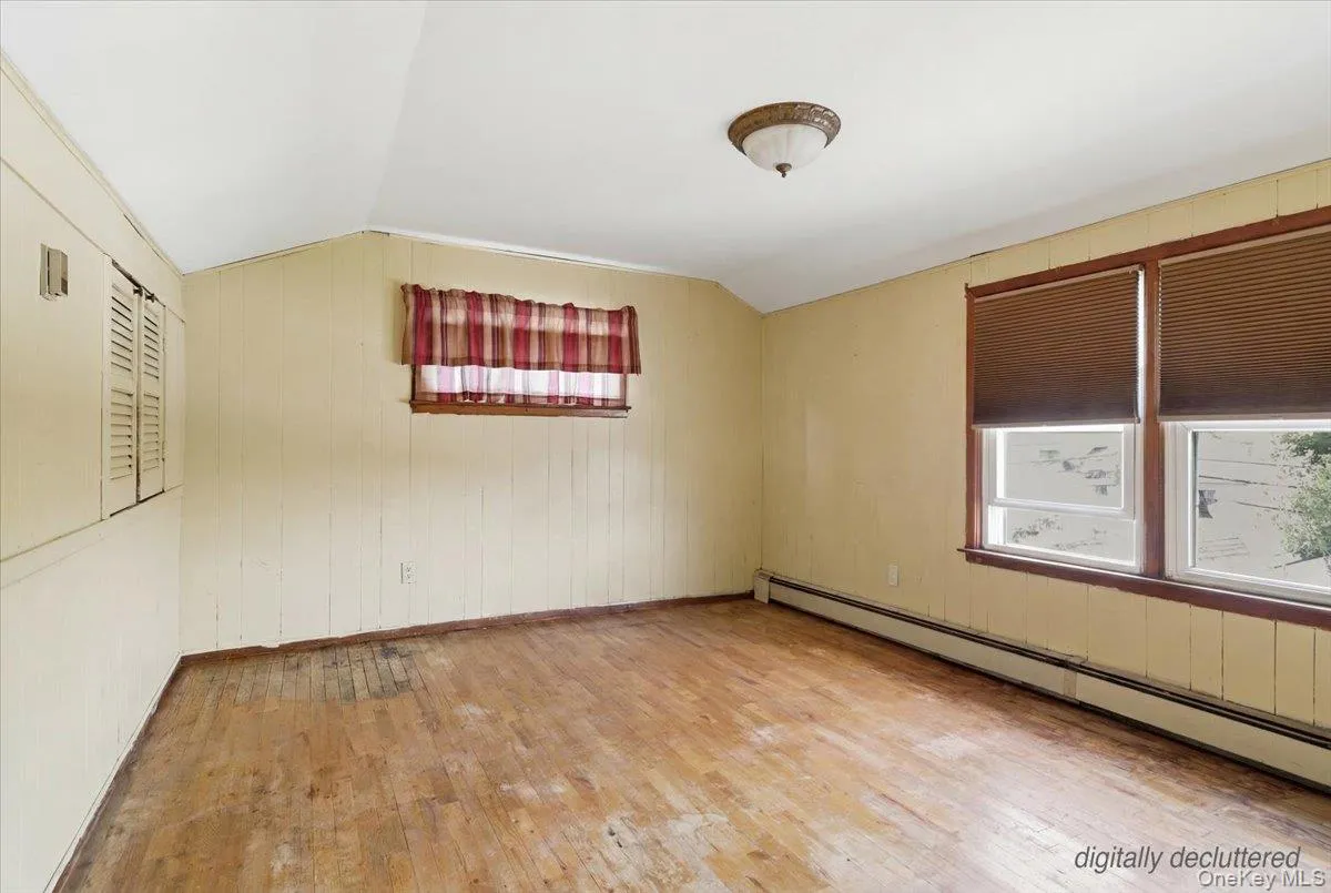 39 Grant Street, Oyster Bay, NY, 4 Bedrooms Bedrooms, 8 Rooms Rooms,1 BathroomBathrooms,Residential,For Rent,Grant,0,1013517 39 Grant Street, Oyster Bay, NY, 4 Bedrooms Bedrooms, 8 Rooms Rooms,1 BathroomBathrooms,Residential,For Rent,Grant,0,1013517