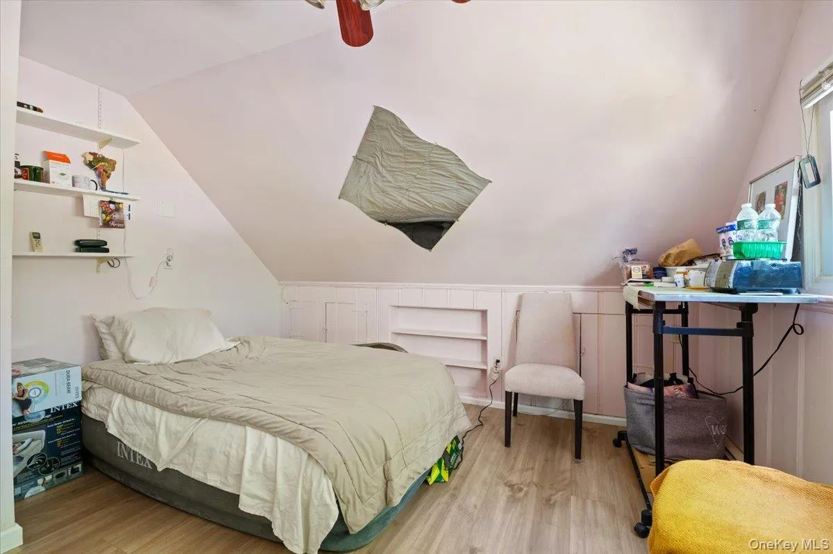 2 Bridge Lane, Oyster Bay, NY, 5 Bedrooms Bedrooms, 10 Rooms Rooms,3 BathroomsBathrooms,Residential,For Rent,Bridge,0,1013522 2 Bridge Lane, Oyster Bay, NY, 5 Bedrooms Bedrooms, 10 Rooms Rooms,3 BathroomsBathrooms,Residential,For Rent,Bridge,0,1013522