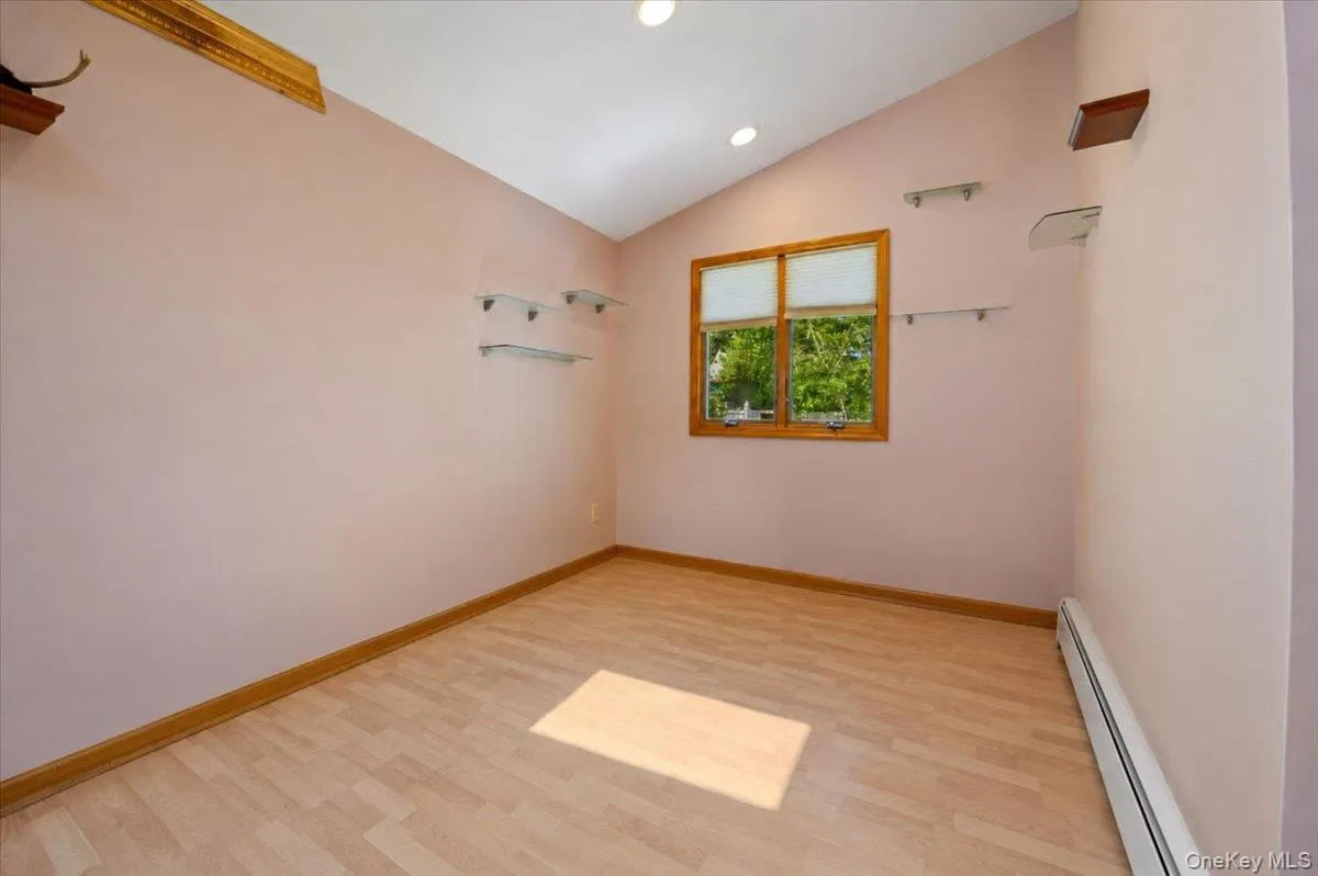 2 Bridge Lane, Oyster Bay, NY, 5 Bedrooms Bedrooms, 10 Rooms Rooms,3 BathroomsBathrooms,Residential,For Rent,Bridge,0,1013522 2 Bridge Lane, Oyster Bay, NY, 5 Bedrooms Bedrooms, 10 Rooms Rooms,3 BathroomsBathrooms,Residential,For Rent,Bridge,0,1013522