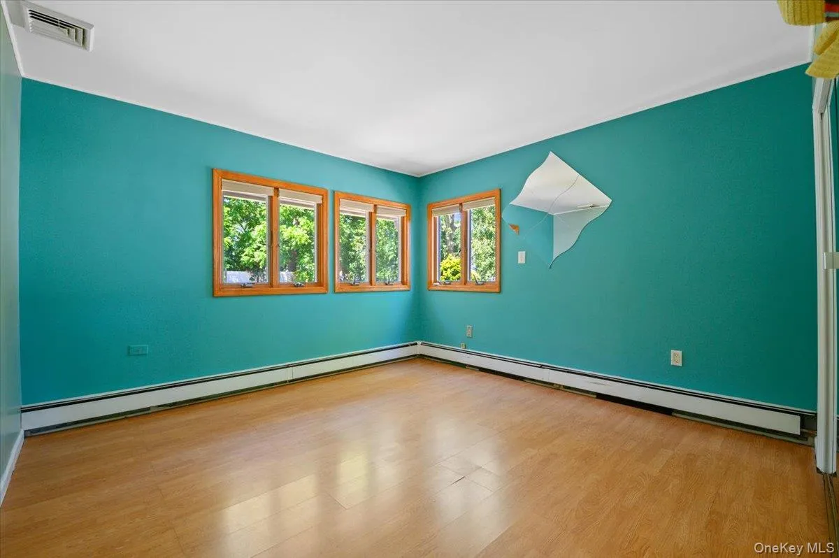 2 Bridge Lane, Oyster Bay, NY, 5 Bedrooms Bedrooms, 10 Rooms Rooms,3 BathroomsBathrooms,Residential,For Rent,Bridge,0,1013522 2 Bridge Lane, Oyster Bay, NY, 5 Bedrooms Bedrooms, 10 Rooms Rooms,3 BathroomsBathrooms,Residential,For Rent,Bridge,0,1013522