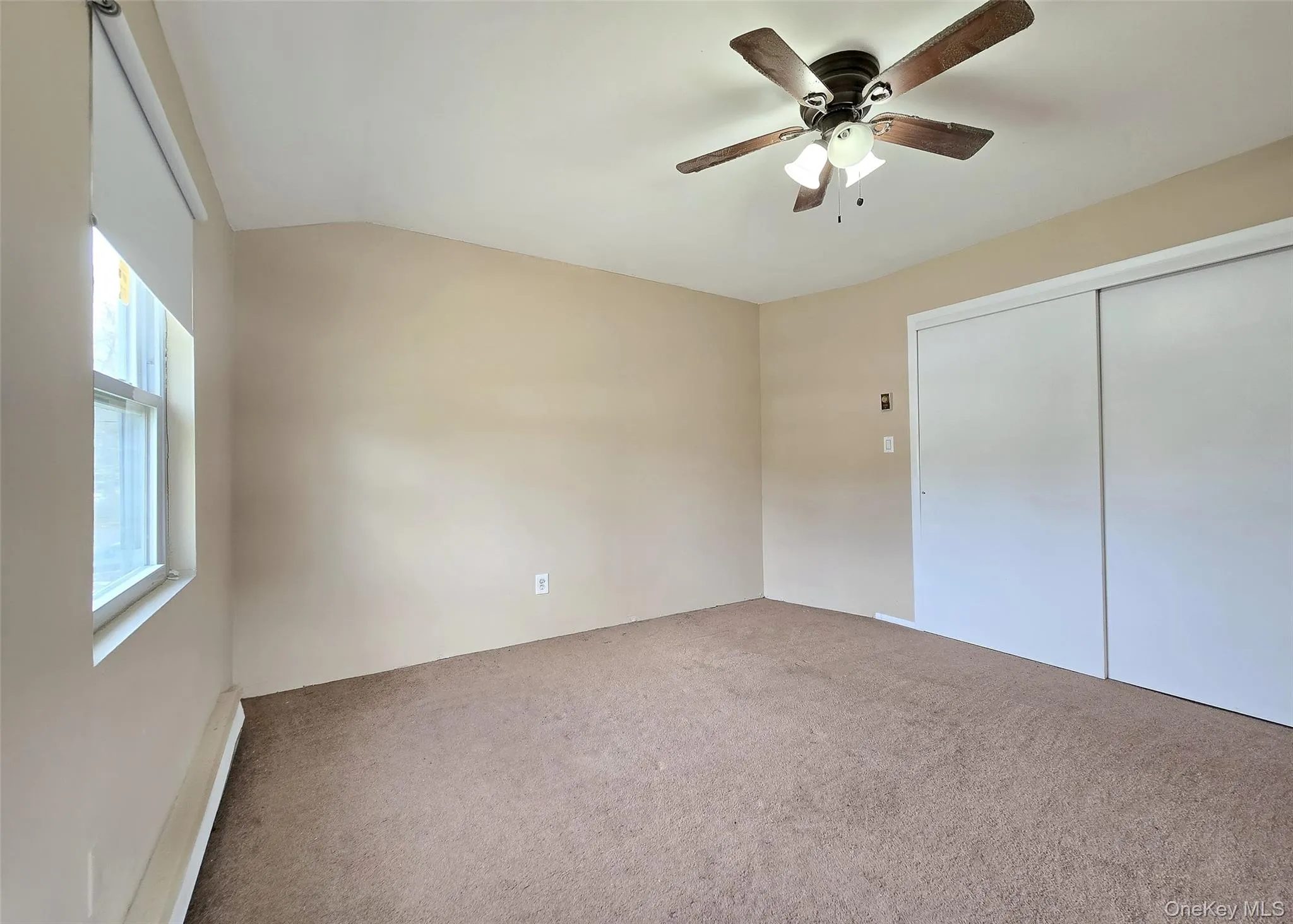 18 Wyandotte Street, Brookhaven, NY, 1 Bedroom Bedrooms, 3 Rooms Rooms,1 BathroomBathrooms,Residential Lease,For Rent,Wyandotte,0,1013527 18 Wyandotte Street, Brookhaven, NY, 1 Bedroom Bedrooms, 3 Rooms Rooms,1 BathroomBathrooms,Residential Lease,For Rent,Wyandotte,0,1013527