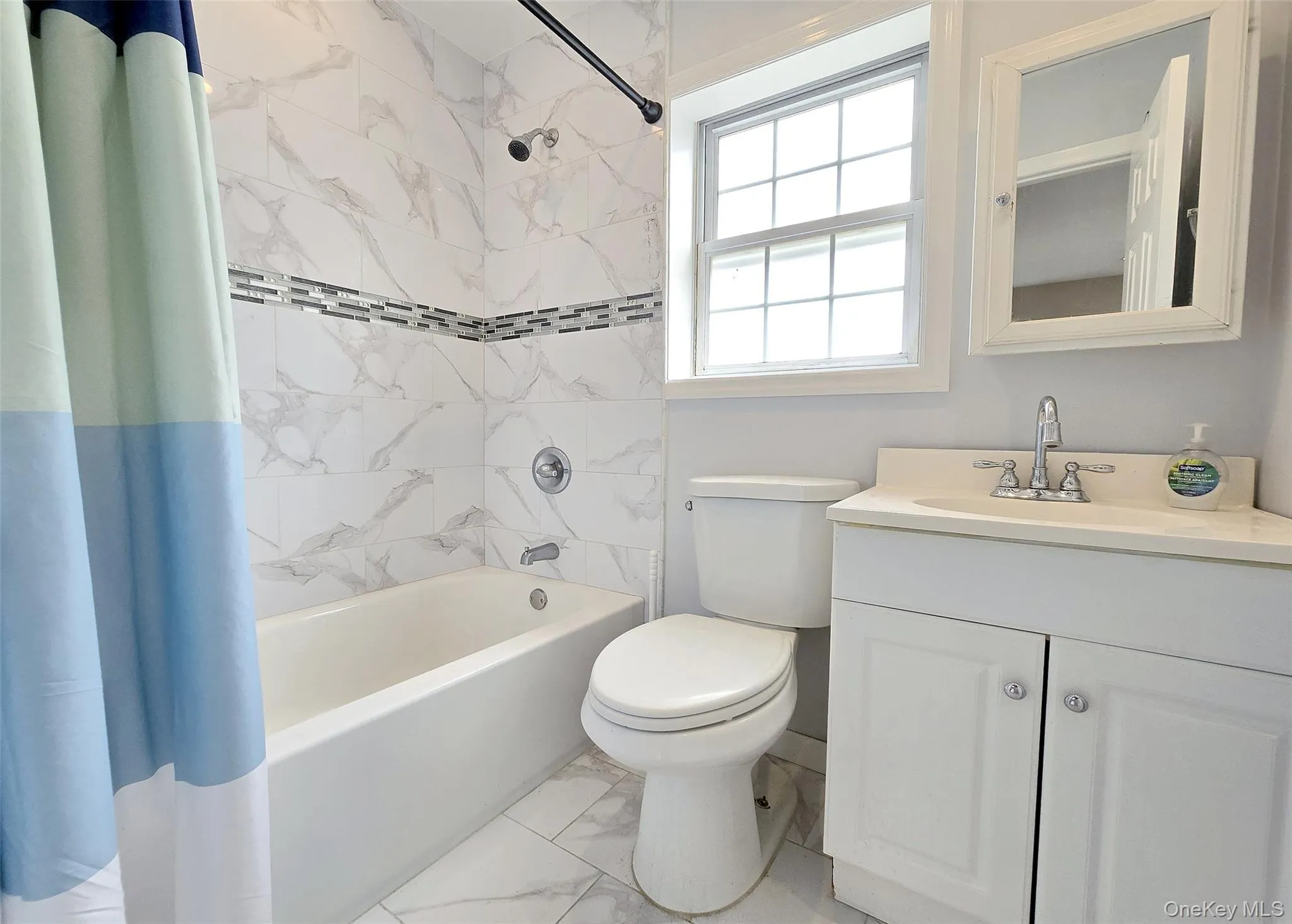 18 Wyandotte Street, Brookhaven, NY, 1 Bedroom Bedrooms, 3 Rooms Rooms,1 BathroomBathrooms,Residential Lease,For Rent,Wyandotte,0,1013527 18 Wyandotte Street, Brookhaven, NY, 1 Bedroom Bedrooms, 3 Rooms Rooms,1 BathroomBathrooms,Residential Lease,For Rent,Wyandotte,0,1013527