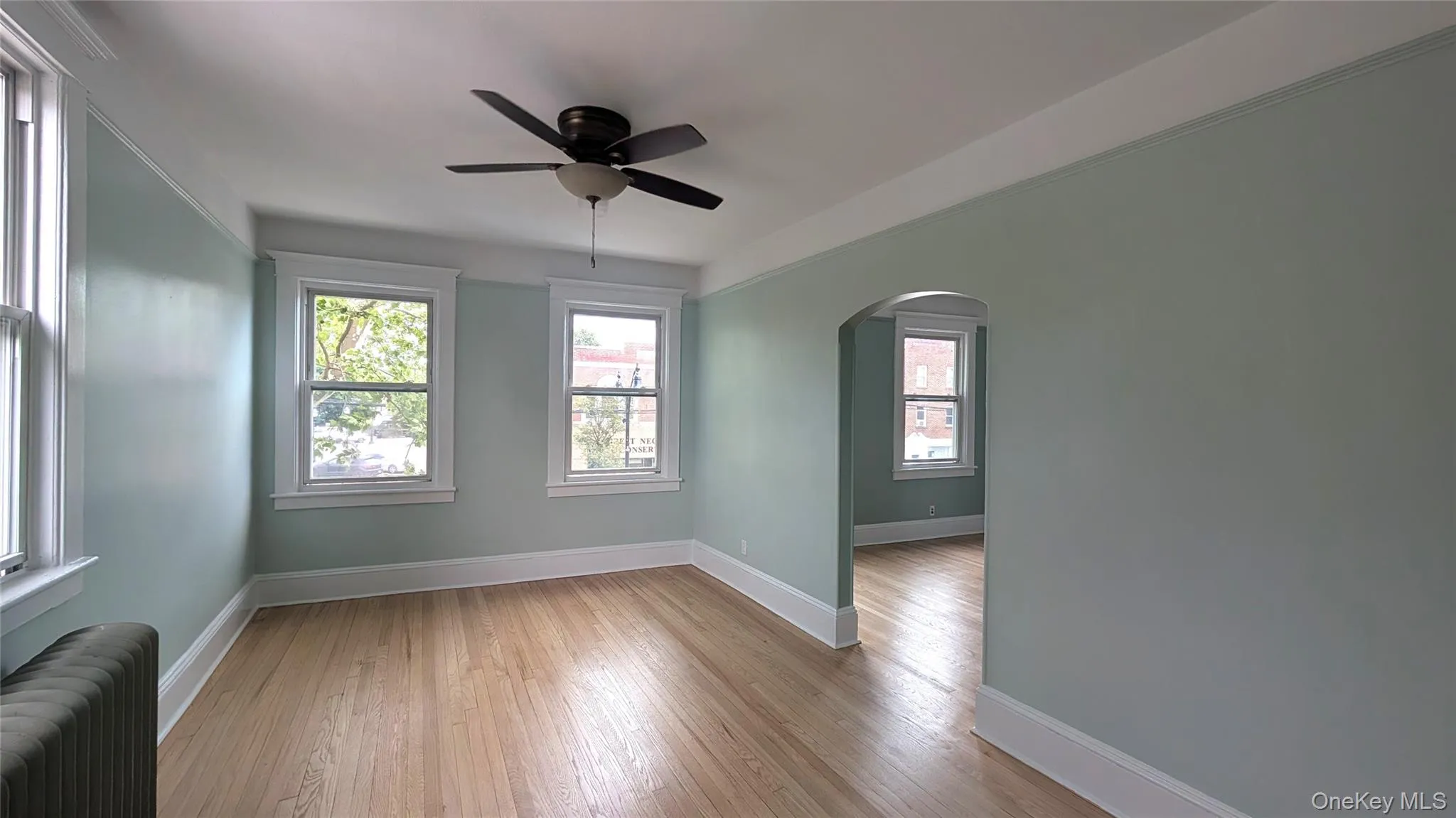 632 Middle Neck Road, North Hempstead, NY, 3 Bedrooms Bedrooms, 6 Rooms Rooms,1 BathroomBathrooms,Residential Lease,For Rent,Middle Neck,0,1013530 632 Middle Neck Road, North Hempstead, NY, 3 Bedrooms Bedrooms, 6 Rooms Rooms,1 BathroomBathrooms,Residential Lease,For Rent,Middle Neck,0,1013530