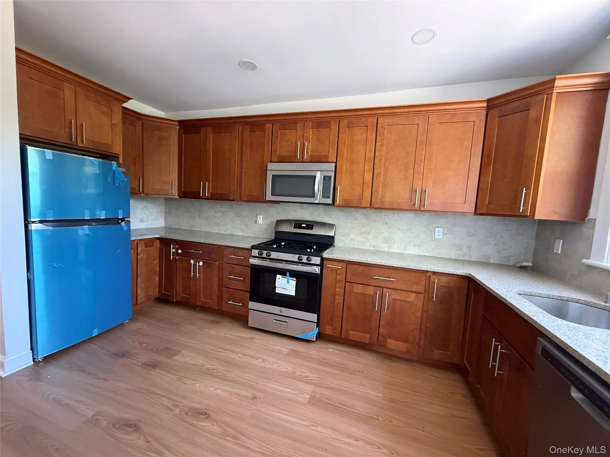 632 Middle Neck Road, North Hempstead, NY, 3 Bedrooms Bedrooms, 6 Rooms Rooms,1 BathroomBathrooms,Residential Lease,For Rent,Middle Neck,0,1013530 632 Middle Neck Road, North Hempstead, NY, 3 Bedrooms Bedrooms, 6 Rooms Rooms,1 BathroomBathrooms,Residential Lease,For Rent,Middle Neck,0,1013530