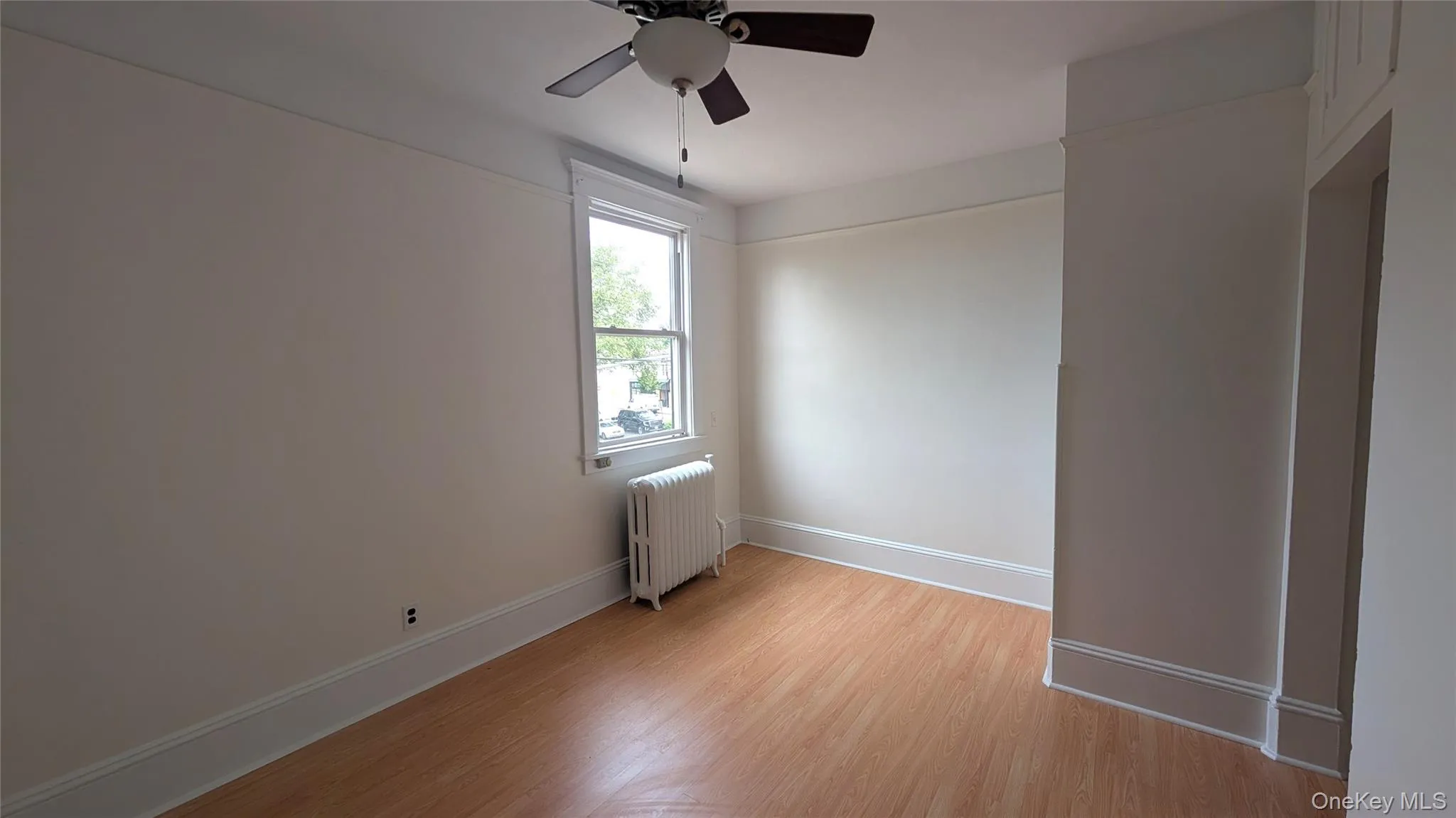 632 Middle Neck Road, North Hempstead, NY, 3 Bedrooms Bedrooms, 6 Rooms Rooms,1 BathroomBathrooms,Residential Lease,For Rent,Middle Neck,0,1013530 632 Middle Neck Road, North Hempstead, NY, 3 Bedrooms Bedrooms, 6 Rooms Rooms,1 BathroomBathrooms,Residential Lease,For Rent,Middle Neck,0,1013530