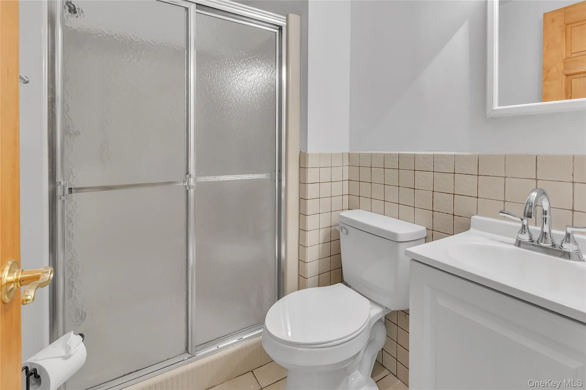 15 Veronica Court, Smithtown, NY, 4 Bedrooms Bedrooms, 9 Rooms Rooms,3 BathroomsBathrooms,Residential,For Rent,Veronica,0,KEY1013533 15 Veronica Court, Smithtown, NY, 4 Bedrooms Bedrooms, 9 Rooms Rooms,3 BathroomsBathrooms,Residential,For Rent,Veronica,0,KEY1013533