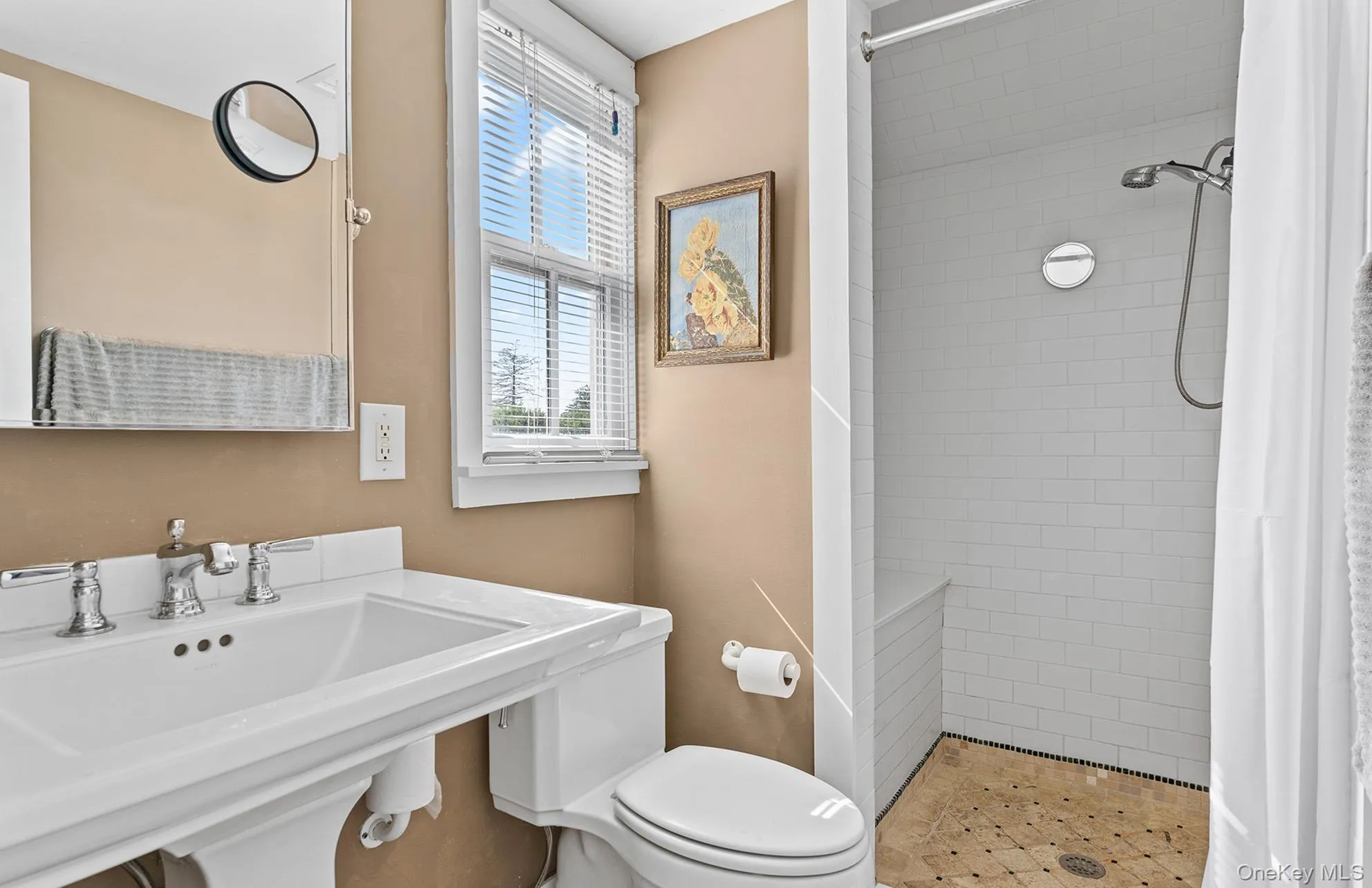 28 Bowden Square, Southampton, NY, 3 Bedrooms Bedrooms, ,2 BathroomsBathrooms,Residential Lease,For Rent,Bowden,0,1013544 28 Bowden Square, Southampton, NY, 3 Bedrooms Bedrooms, ,2 BathroomsBathrooms,Residential Lease,For Rent,Bowden,0,1013544
