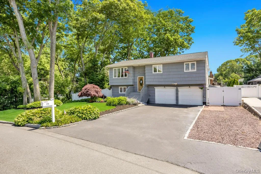 279 Haven Avenue, Islip, NY, 4 Bedrooms Bedrooms, 8 Rooms Rooms,2 BathroomsBathrooms,Residential,For Rent,Haven,0,1013545 279 Haven Avenue, Islip, NY, 4 Bedrooms Bedrooms, 8 Rooms Rooms,2 BathroomsBathrooms,Residential,For Rent,Haven,0,1013545