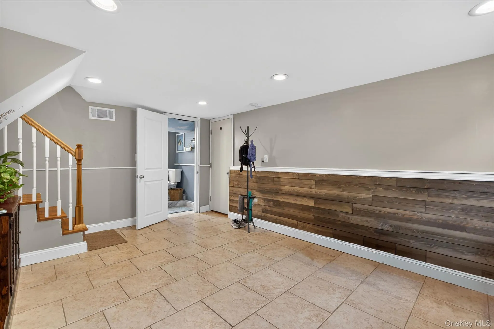 9 Arbor Drive, Newburgh (town), NY, 3 Bedrooms Bedrooms, 6 Rooms Rooms,1 BathroomBathrooms,Residential,For Rent,Arbor,0,1013548 9 Arbor Drive, Newburgh (town), NY, 3 Bedrooms Bedrooms, 6 Rooms Rooms,1 BathroomBathrooms,Residential,For Rent,Arbor,0,1013548