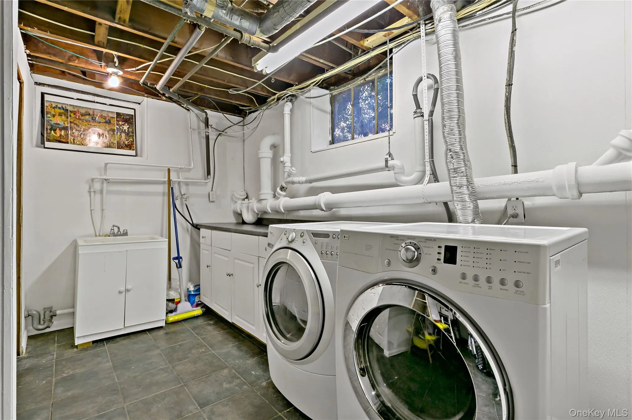 1050 Knollwood Road, Greenburgh, NY, 3 Bedrooms Bedrooms, 10 Rooms Rooms,3 BathroomsBathrooms,Residential,For Rent,Knollwood,0,1013549 1050 Knollwood Road, Greenburgh, NY, 3 Bedrooms Bedrooms, 10 Rooms Rooms,3 BathroomsBathrooms,Residential,For Rent,Knollwood,0,1013549