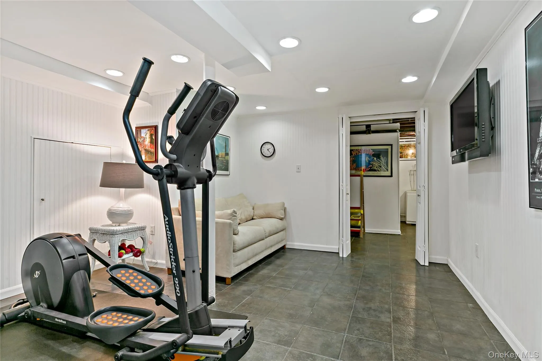 1050 Knollwood Road, Greenburgh, NY, 3 Bedrooms Bedrooms, 10 Rooms Rooms,3 BathroomsBathrooms,Residential,For Rent,Knollwood,0,1013549 1050 Knollwood Road, Greenburgh, NY, 3 Bedrooms Bedrooms, 10 Rooms Rooms,3 BathroomsBathrooms,Residential,For Rent,Knollwood,0,1013549