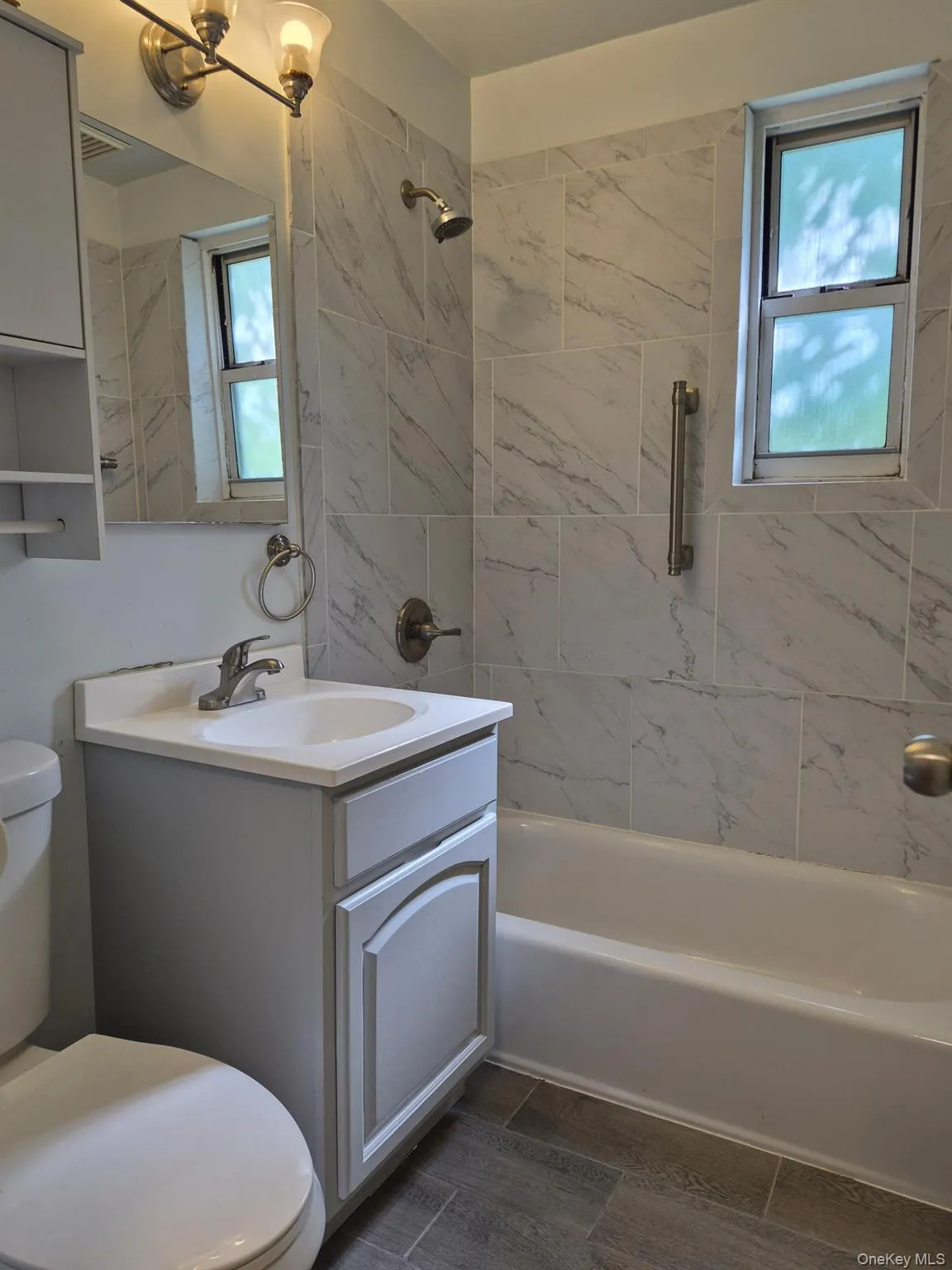 90 Spruce Street, Yonkers, NY, 1 Bedroom Bedrooms, 3 Rooms Rooms,1 BathroomBathrooms,Residential,For Rent,Spruce Street,0,1013577 90 Spruce Street, Yonkers, NY, 1 Bedroom Bedrooms, 3 Rooms Rooms,1 BathroomBathrooms,Residential,For Rent,Spruce Street,0,1013577