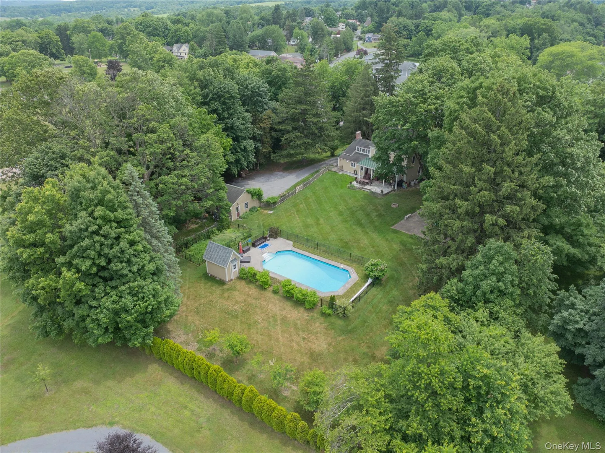 57 Galloway Road, Warwick (town), NY, 4 Bedrooms Bedrooms, 12 Rooms Rooms,3 BathroomsBathrooms,Residential,For Rent,Galloway,0,1013611 57 Galloway Road, Warwick (town), NY, 4 Bedrooms Bedrooms, 12 Rooms Rooms,3 BathroomsBathrooms,Residential,For Rent,Galloway,0,1013611