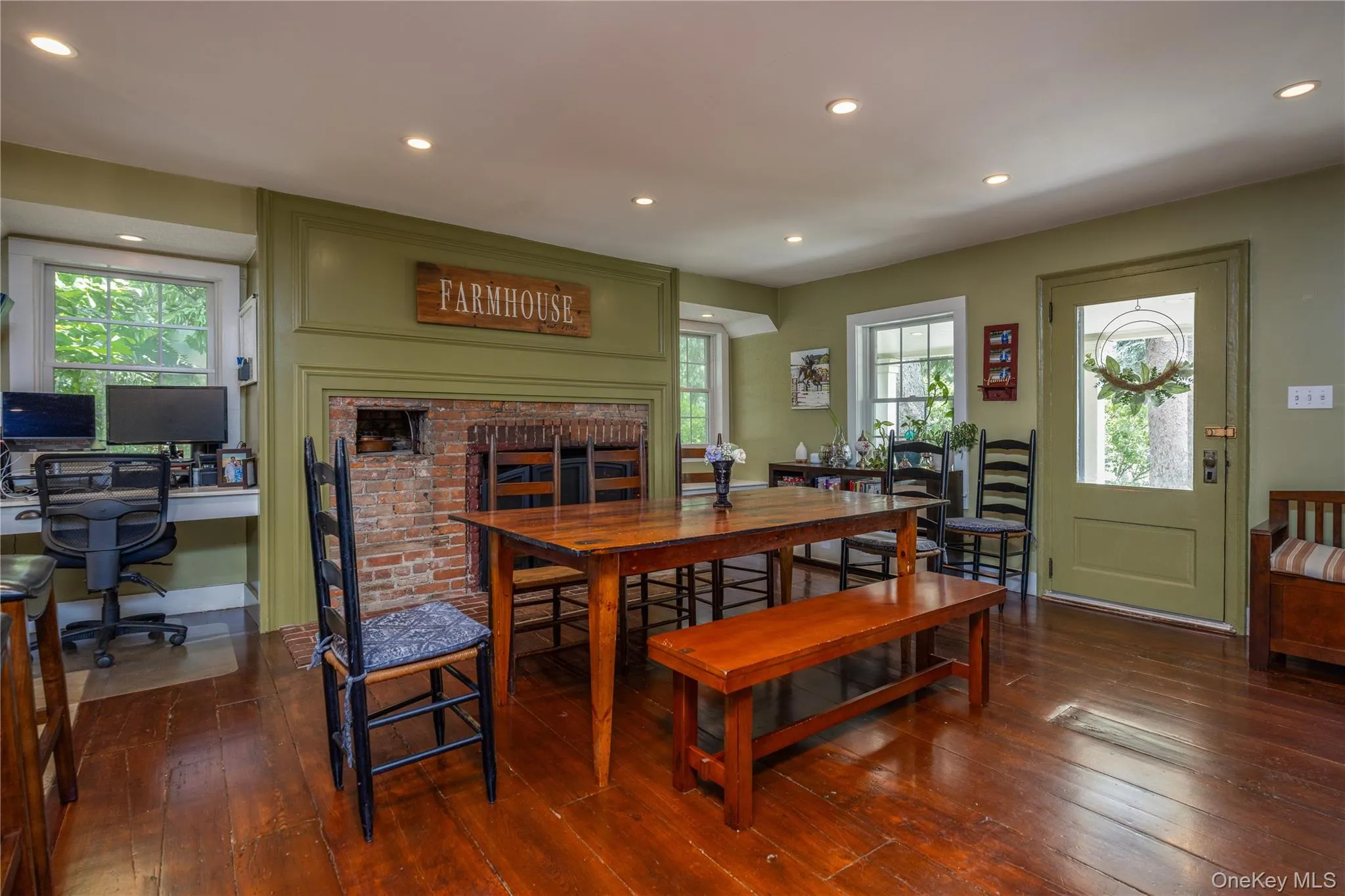 57 Galloway Road, Warwick (town), NY, 4 Bedrooms Bedrooms, 12 Rooms Rooms,3 BathroomsBathrooms,Residential,For Rent,Galloway,0,1013611 57 Galloway Road, Warwick (town), NY, 4 Bedrooms Bedrooms, 12 Rooms Rooms,3 BathroomsBathrooms,Residential,For Rent,Galloway,0,1013611