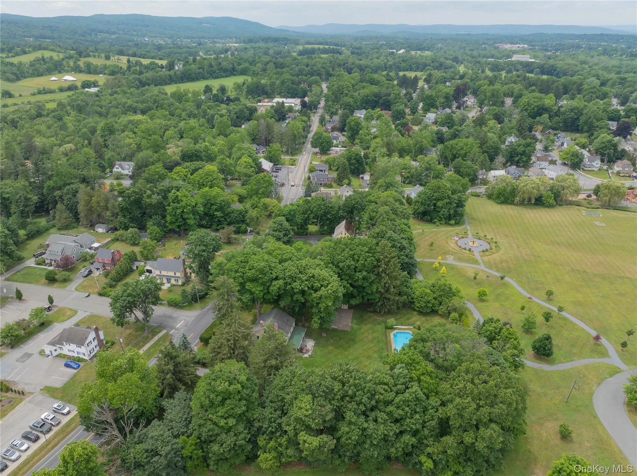 57 Galloway Road, Warwick (town), NY, 4 Bedrooms Bedrooms, 12 Rooms Rooms,3 BathroomsBathrooms,Residential,For Rent,Galloway,0,1013611 57 Galloway Road, Warwick (town), NY, 4 Bedrooms Bedrooms, 12 Rooms Rooms,3 BathroomsBathrooms,Residential,For Rent,Galloway,0,1013611