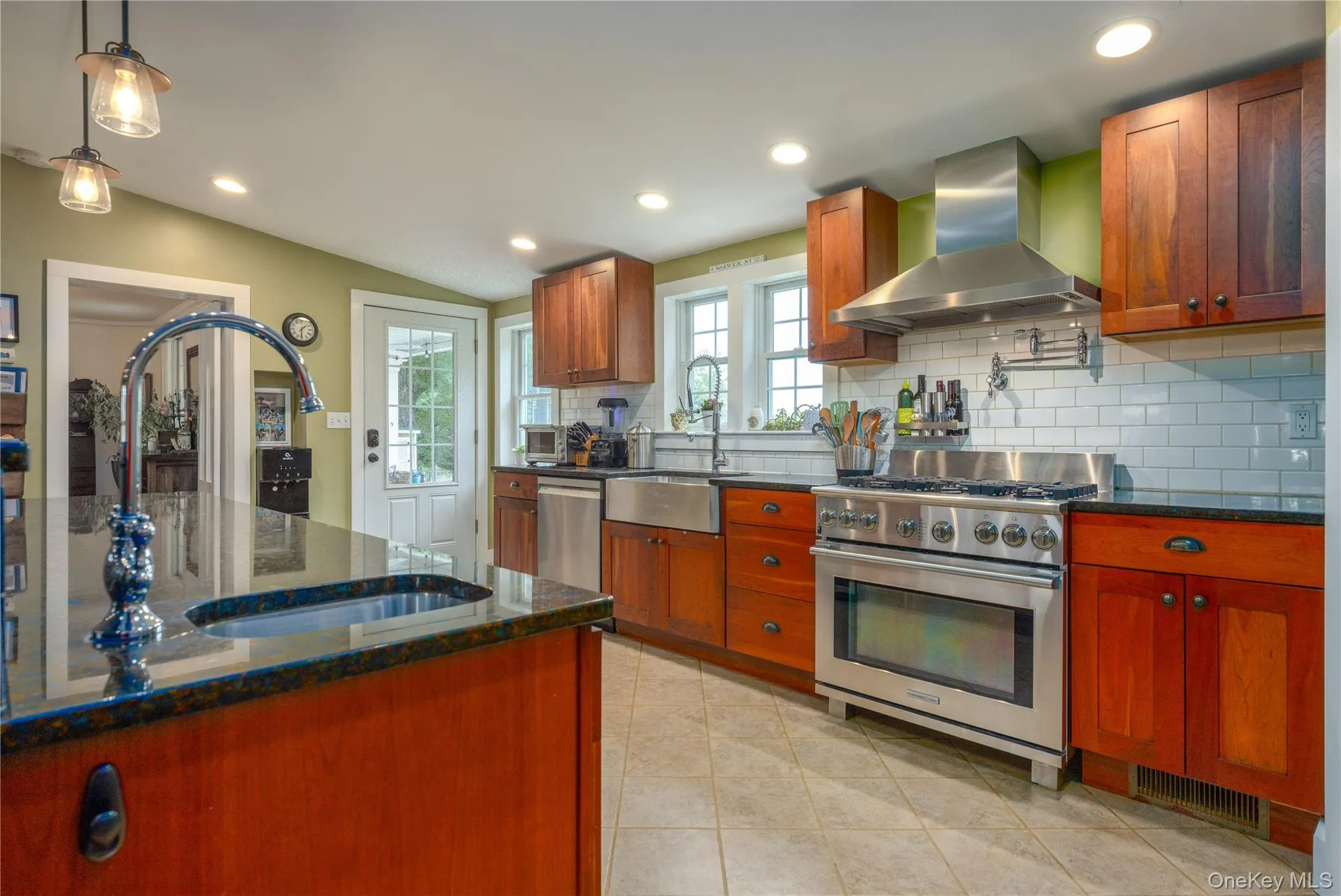 57 Galloway Road, Warwick (town), NY, 4 Bedrooms Bedrooms, 12 Rooms Rooms,3 BathroomsBathrooms,Residential,For Rent,Galloway,0,1013611 57 Galloway Road, Warwick (town), NY, 4 Bedrooms Bedrooms, 12 Rooms Rooms,3 BathroomsBathrooms,Residential,For Rent,Galloway,0,1013611