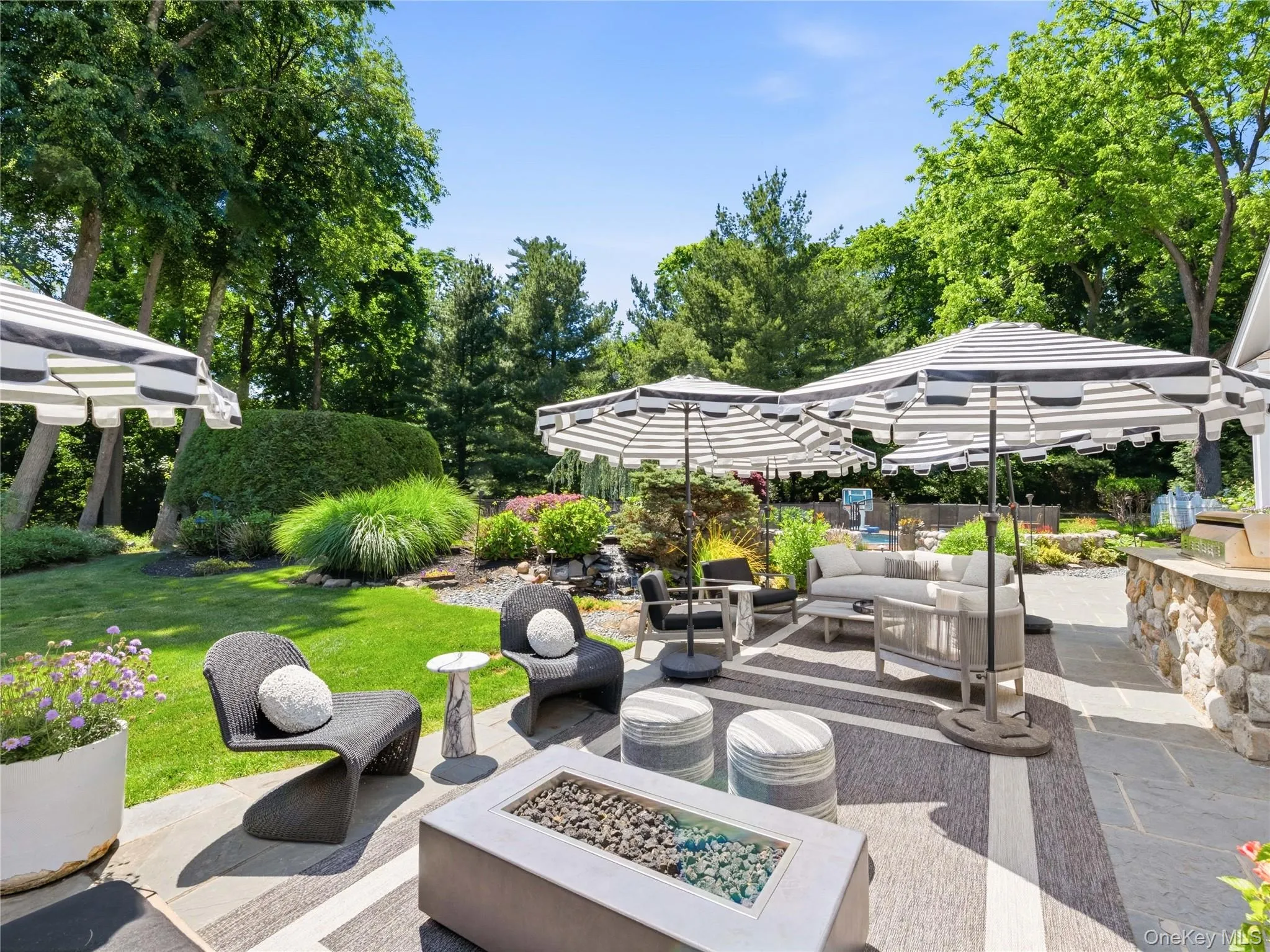 91 Woodhollow Court, Oyster Bay, NY, 5 Bedrooms Bedrooms, 10 Rooms Rooms,4 BathroomsBathrooms,Residential,For Rent,Woodhollow,0,1013615 91 Woodhollow Court, Oyster Bay, NY, 5 Bedrooms Bedrooms, 10 Rooms Rooms,4 BathroomsBathrooms,Residential,For Rent,Woodhollow,0,1013615