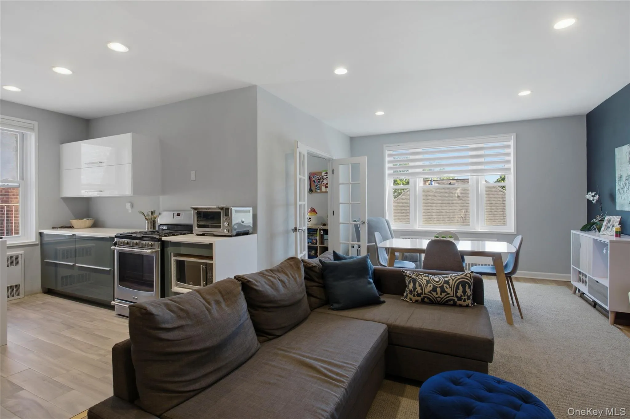 101 Old Mamaroneck Road, White Plains, NY, 2 Bedrooms Bedrooms, 4 Rooms Rooms,1 BathroomBathrooms,Residential,For Rent,Old Mamaroneck,0,KEY1013622 101 Old Mamaroneck Road, White Plains, NY, 2 Bedrooms Bedrooms, 4 Rooms Rooms,1 BathroomBathrooms,Residential,For Rent,Old Mamaroneck,0,KEY1013622